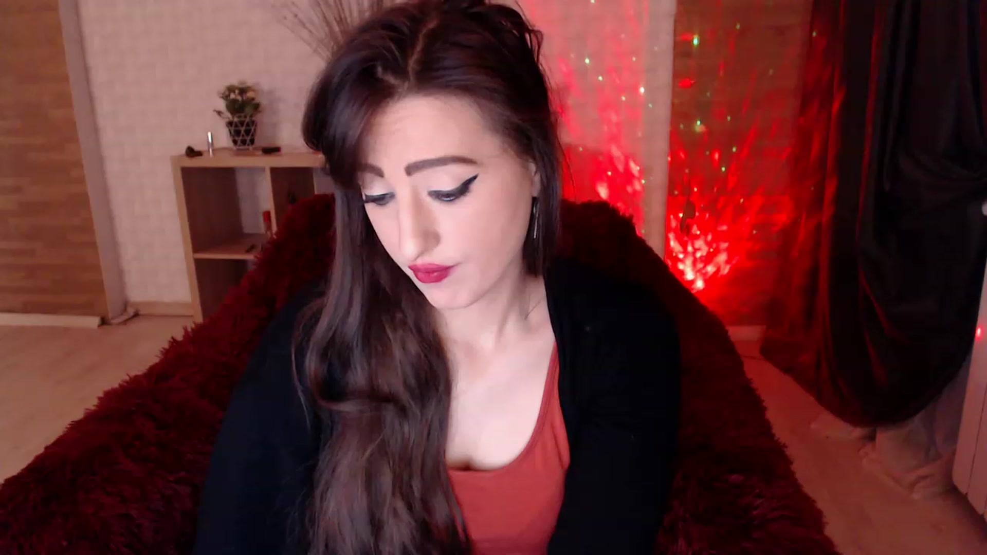 Gallery image thumbnail from HotRebbecca's myfreecams stream on, 12/04/2022, 08:29 image 8 of 20