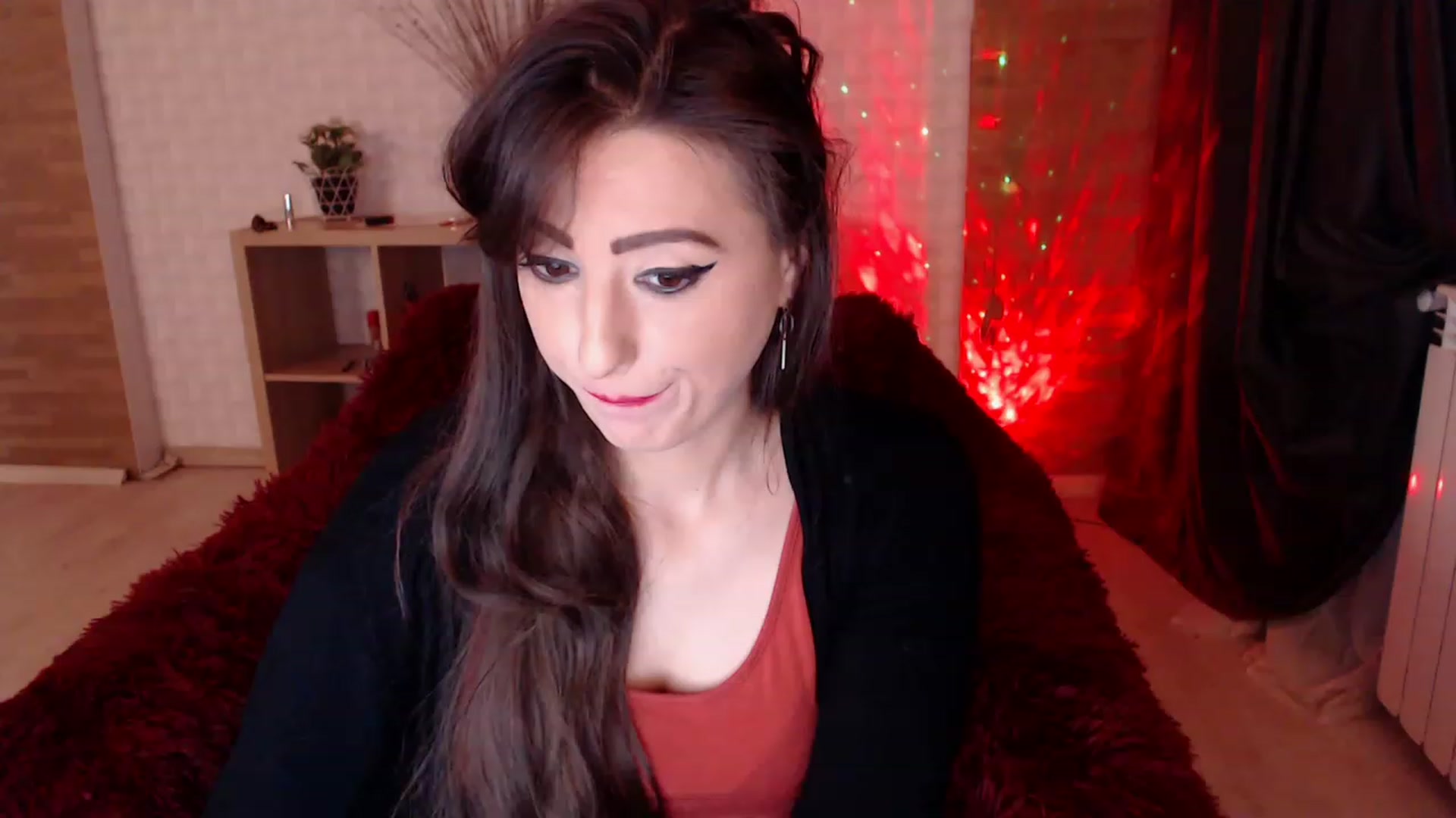 Gallery image thumbnail from HotRebbecca's myfreecams stream on, 12/04/2022, 08:29 image 1 of 20