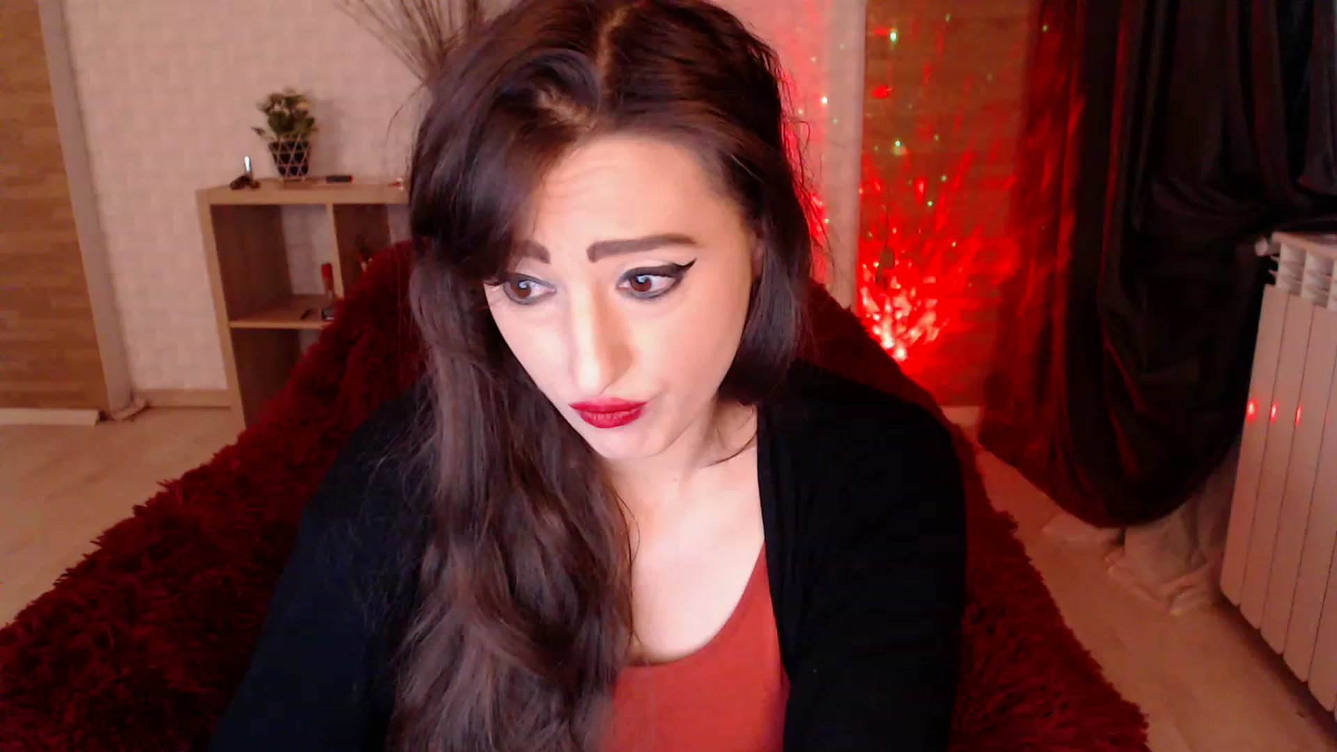 Gallery image thumbnail from HotRebbecca's myfreecams stream on, 12/04/2022, 09:38 image 16 of 20