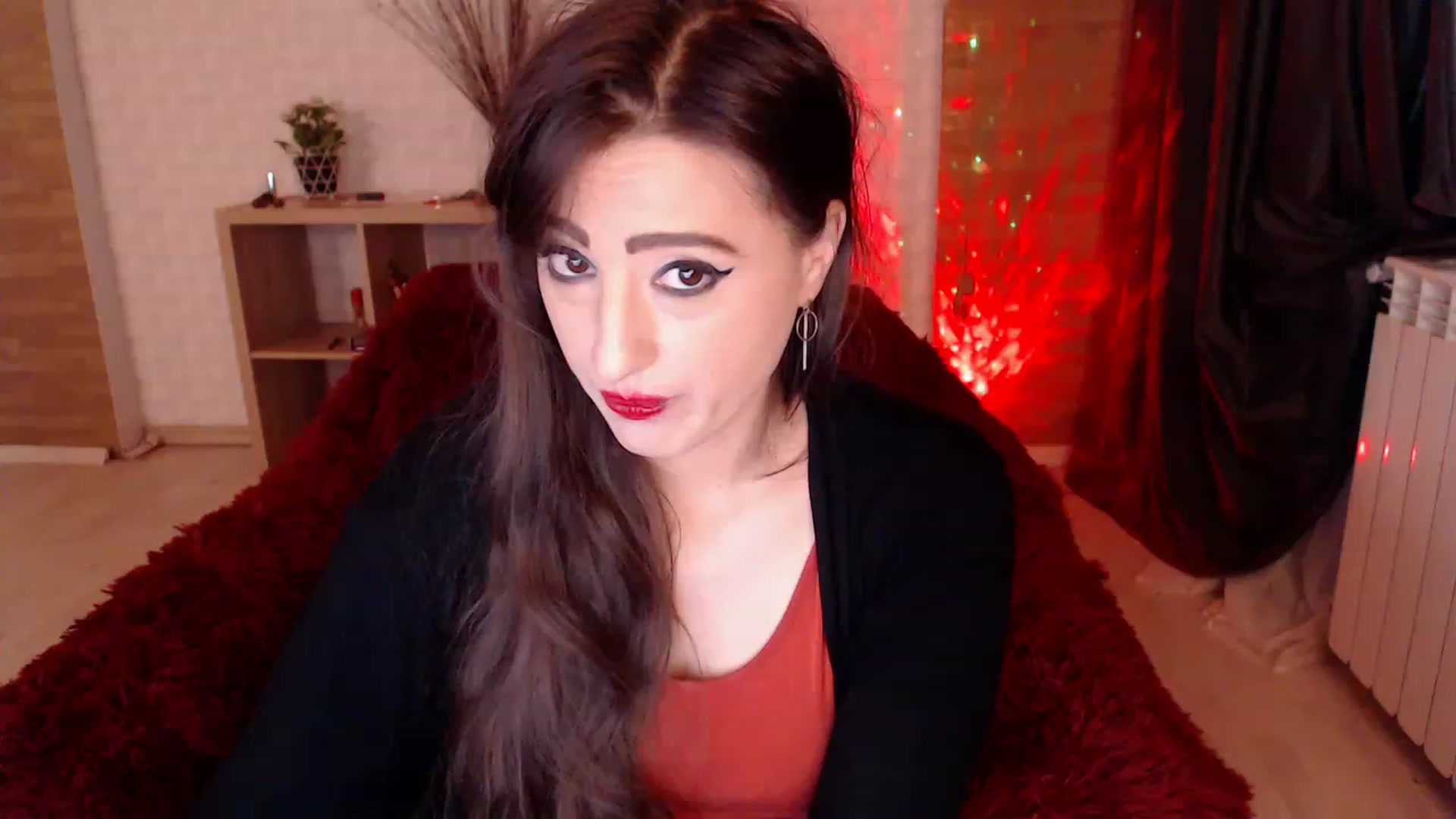 Gallery image thumbnail from HotRebbecca's myfreecams stream on, 12/04/2022, 09:38 image 12 of 20