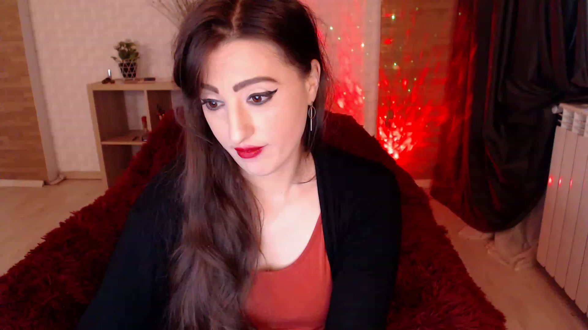 Gallery image thumbnail from HotRebbecca's myfreecams stream on, 12/04/2022, 09:38 image 8 of 20