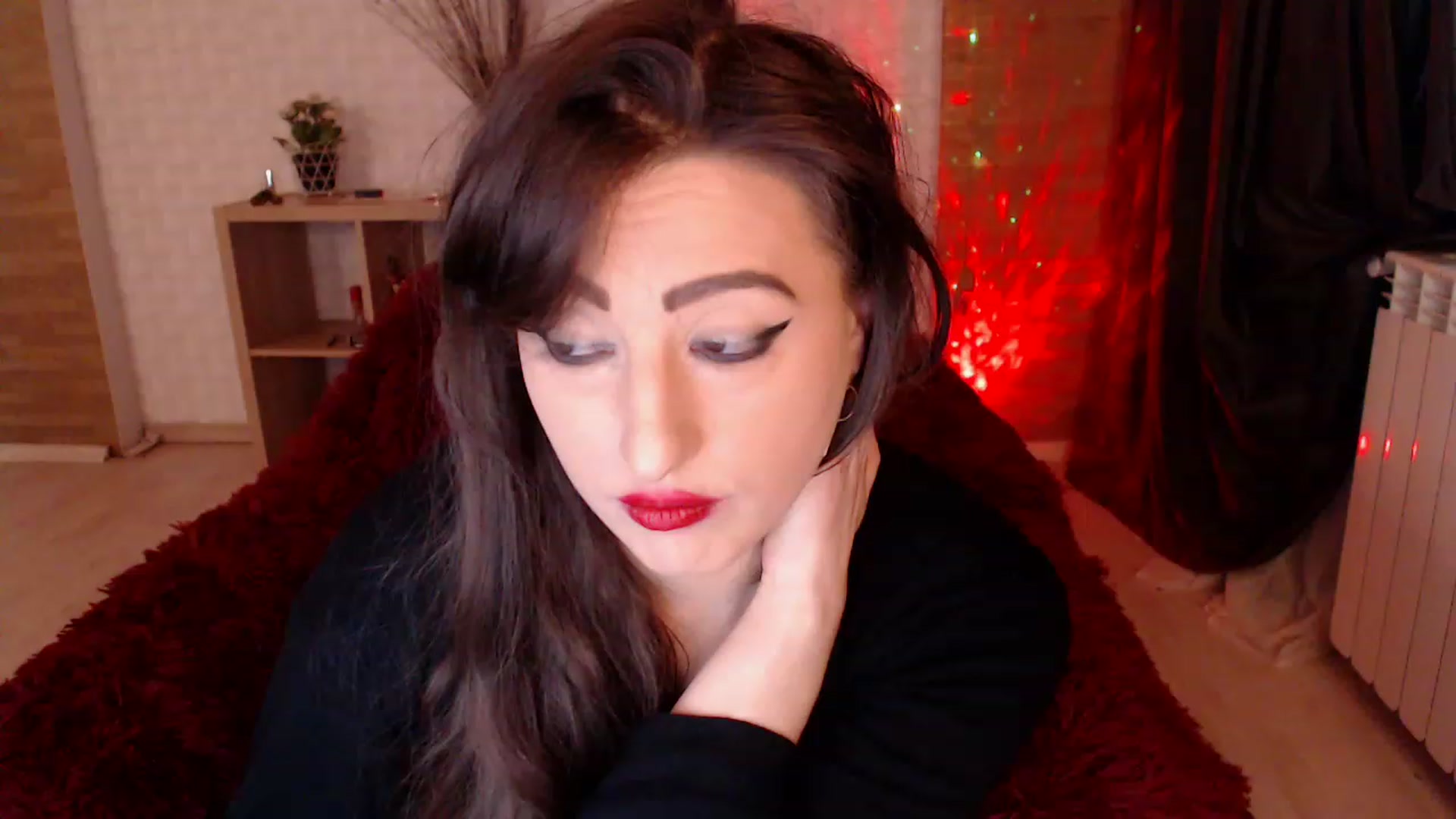 Gallery image thumbnail from HotRebbecca's myfreecams stream on, 12/04/2022, 09:38 image 15 of 20