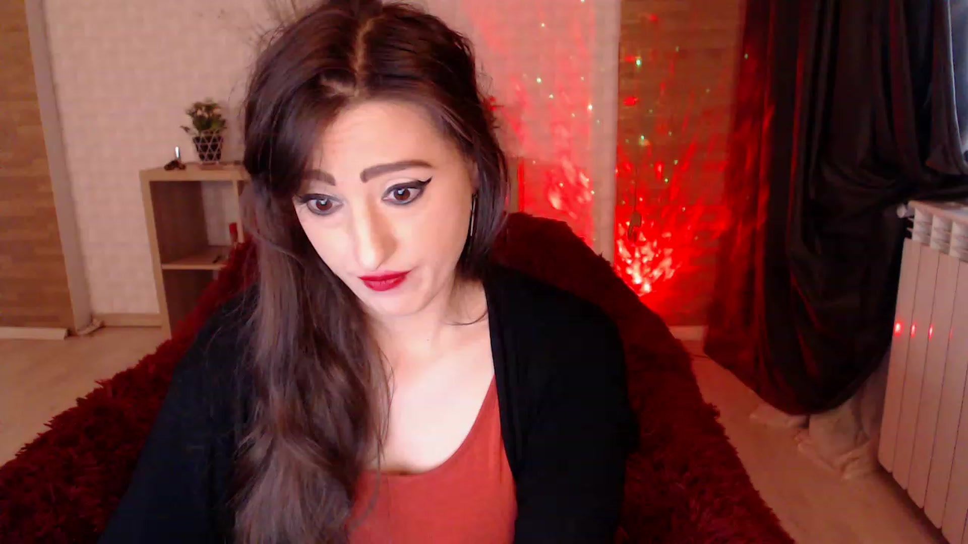 Gallery image thumbnail from HotRebbecca's myfreecams stream on, 12/04/2022, 09:38 image 3 of 20