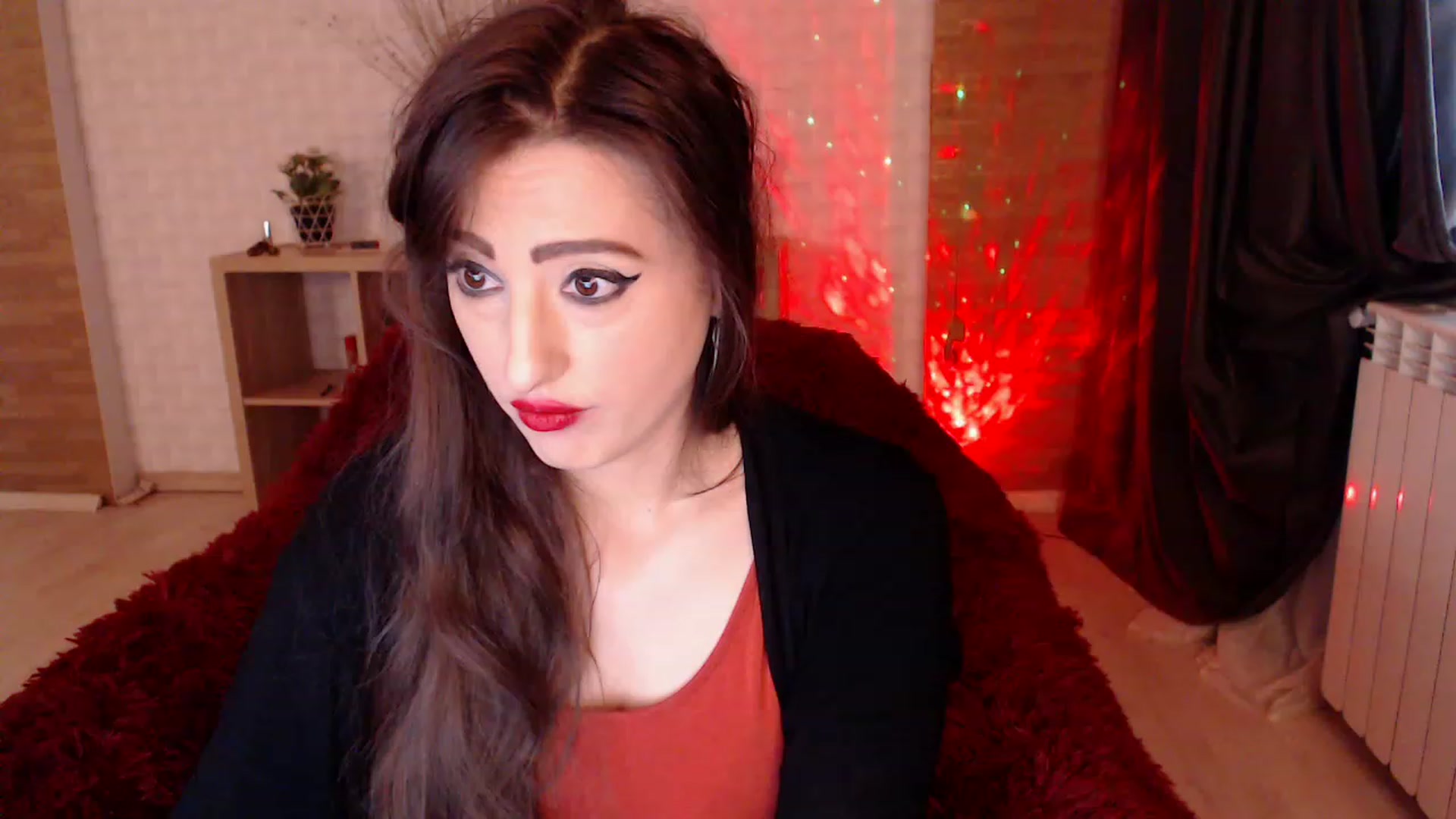 Gallery image thumbnail from HotRebbecca's myfreecams stream on, 12/04/2022, 09:38 image 5 of 20