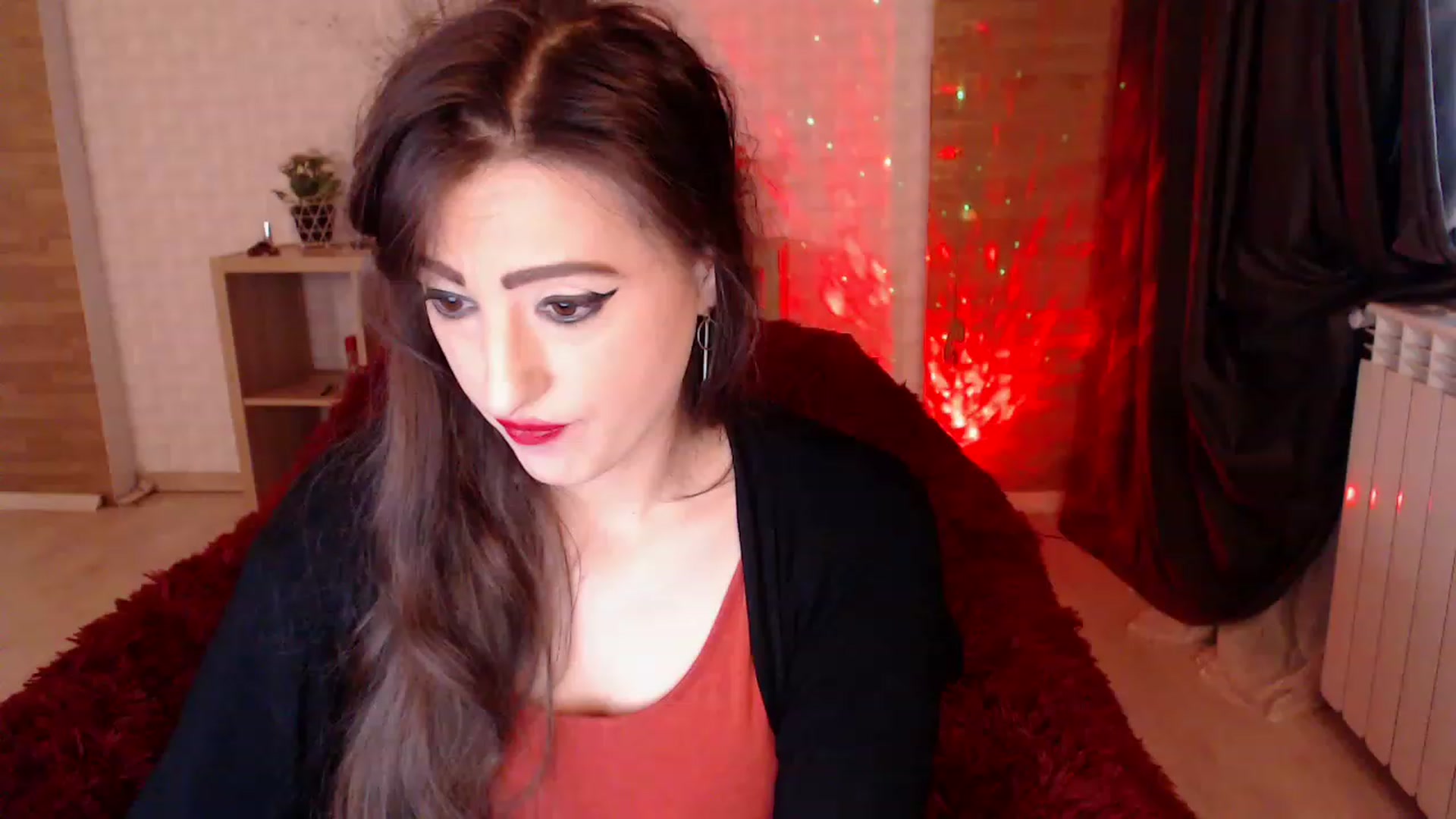 Gallery image thumbnail from HotRebbecca's myfreecams stream on, 12/04/2022, 09:38 image 1 of 20