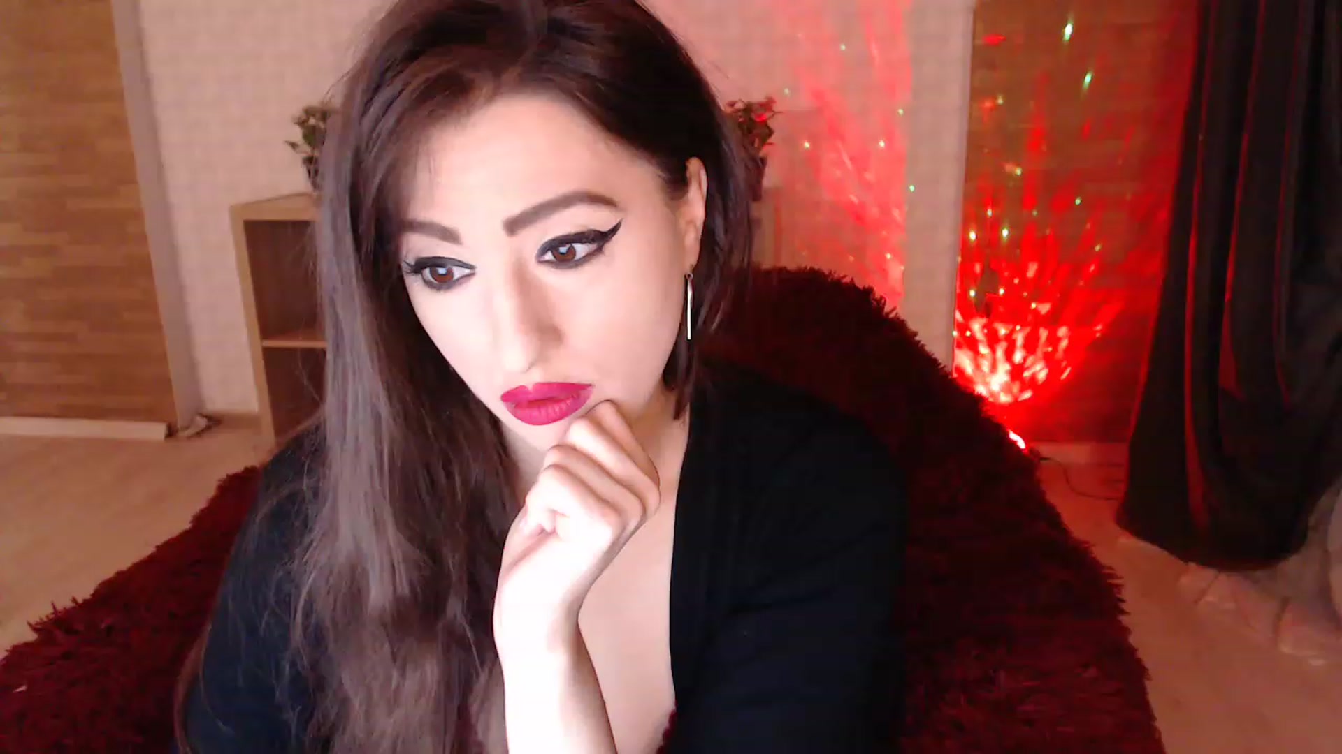 Gallery image thumbnail from HotRebbecca's myfreecams stream on, 12/08/2022, 01:36 image 19 of 20