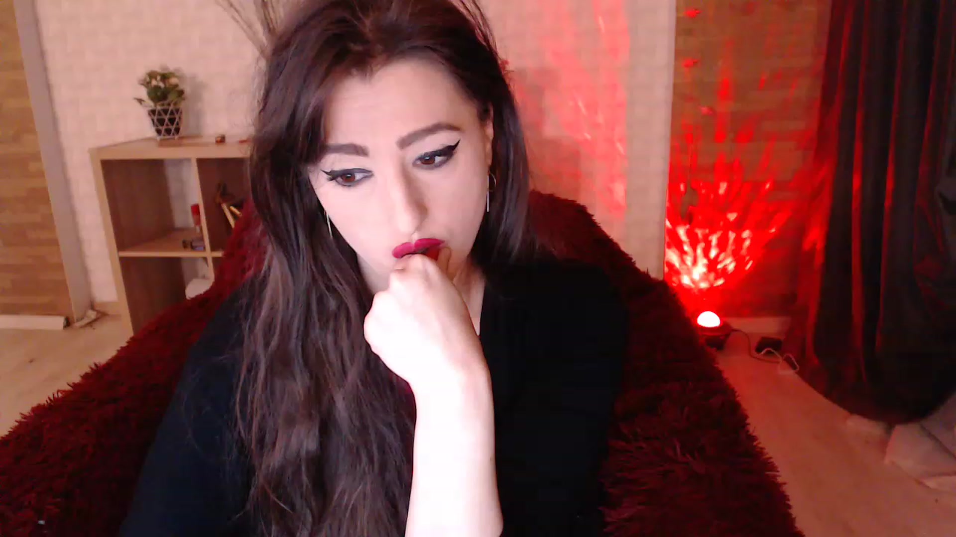 Gallery image thumbnail from HotRebbecca's myfreecams stream on, 12/09/2022, 08:25 image 12 of 20