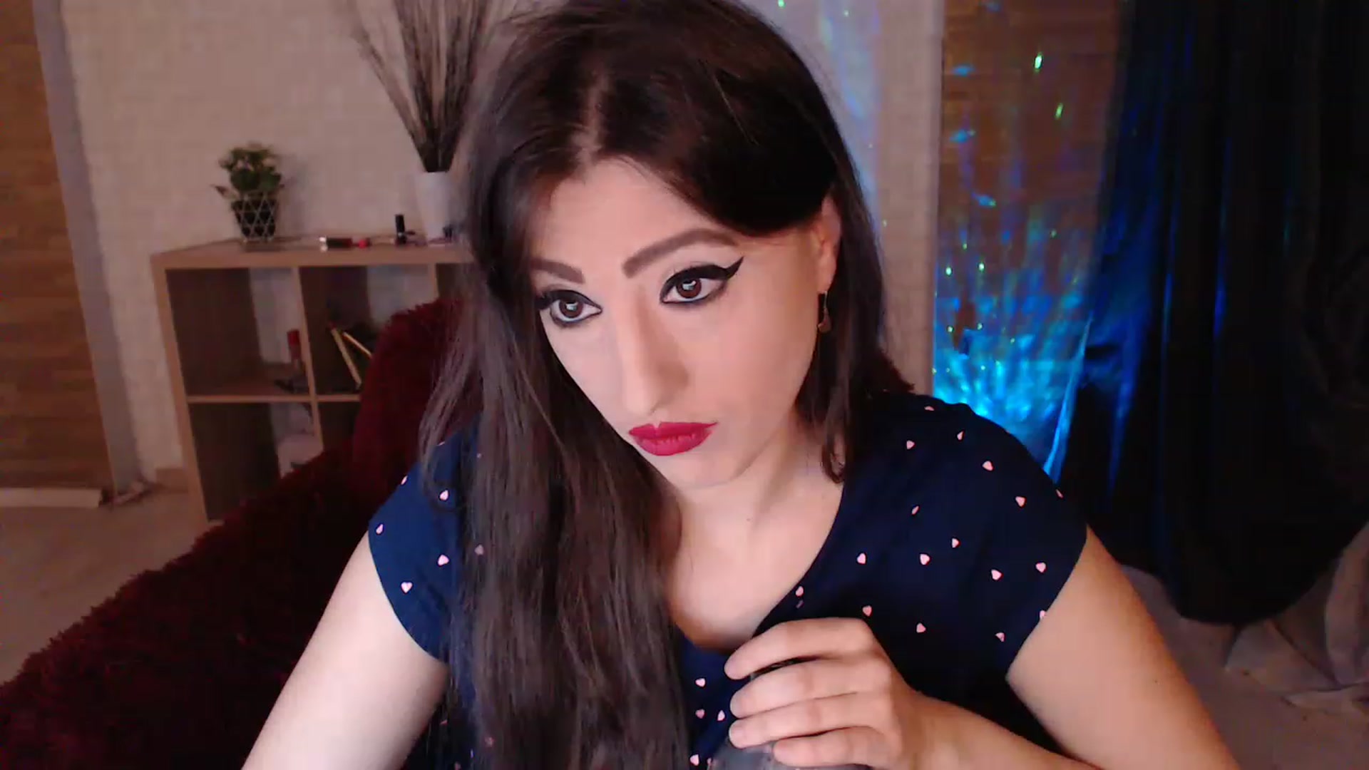 Gallery image thumbnail from HotRebbecca's myfreecams stream on, 12/12/2022, 03:01 image 10 of 20