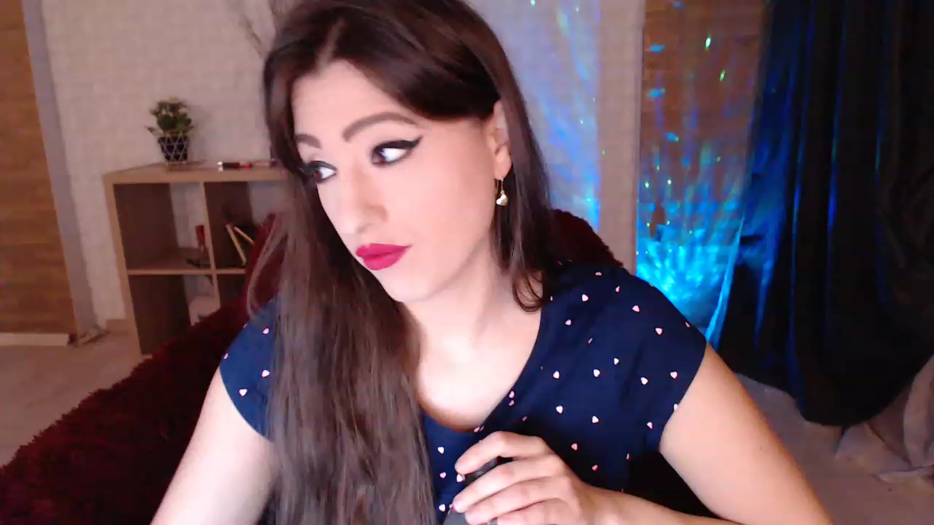 Gallery image thumbnail from HotRebbecca's myfreecams stream on, 12/12/2022, 03:01 image 7 of 20