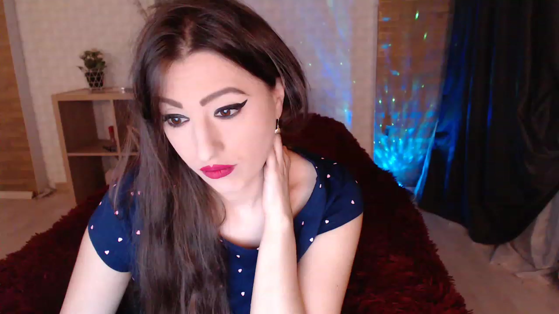 Gallery image thumbnail from HotRebbecca's myfreecams stream on, 12/12/2022, 03:01 image 13 of 20