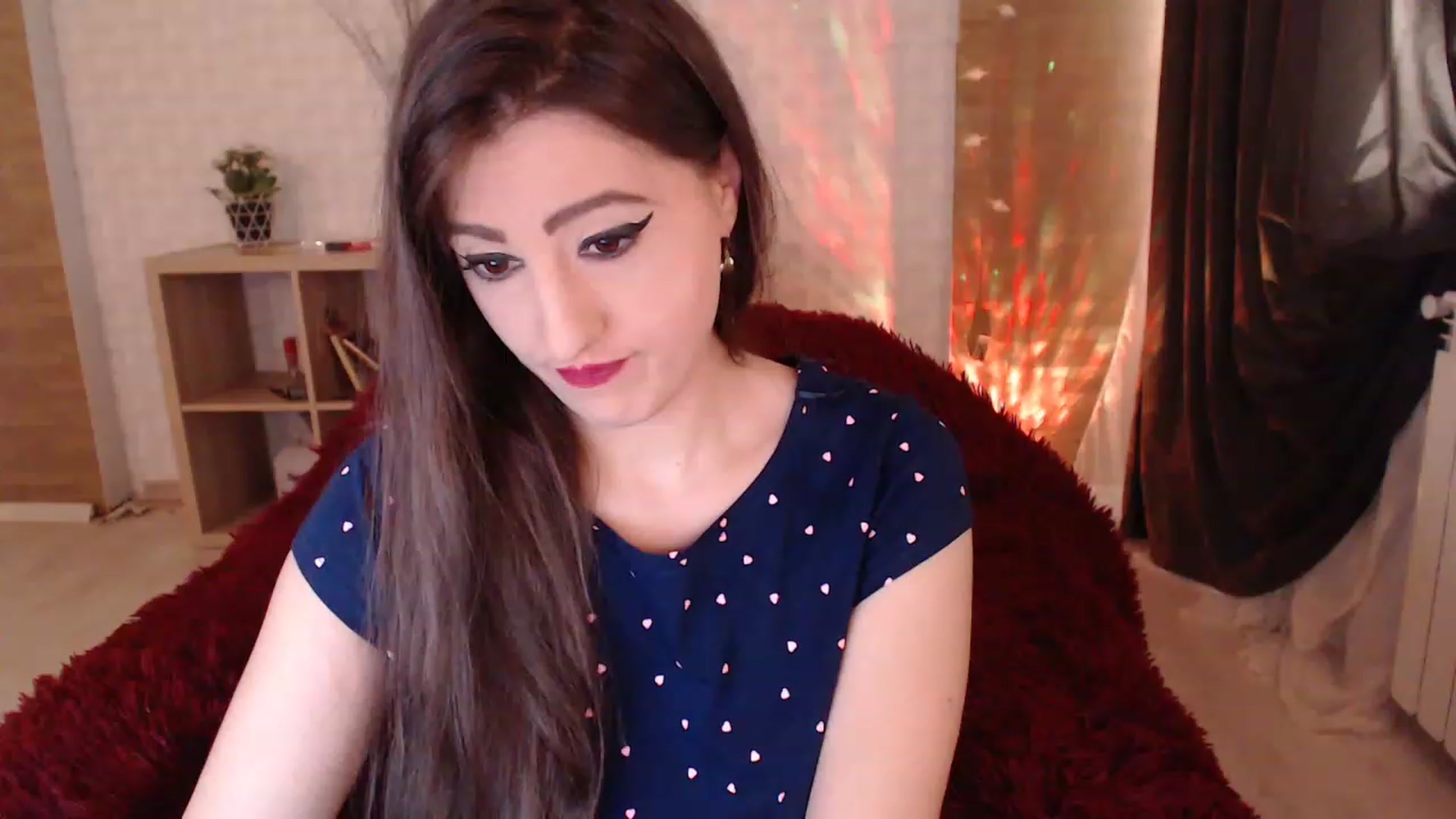Gallery image thumbnail from HotRebbecca's myfreecams stream on, 12/12/2022, 08:19 image 4 of 20