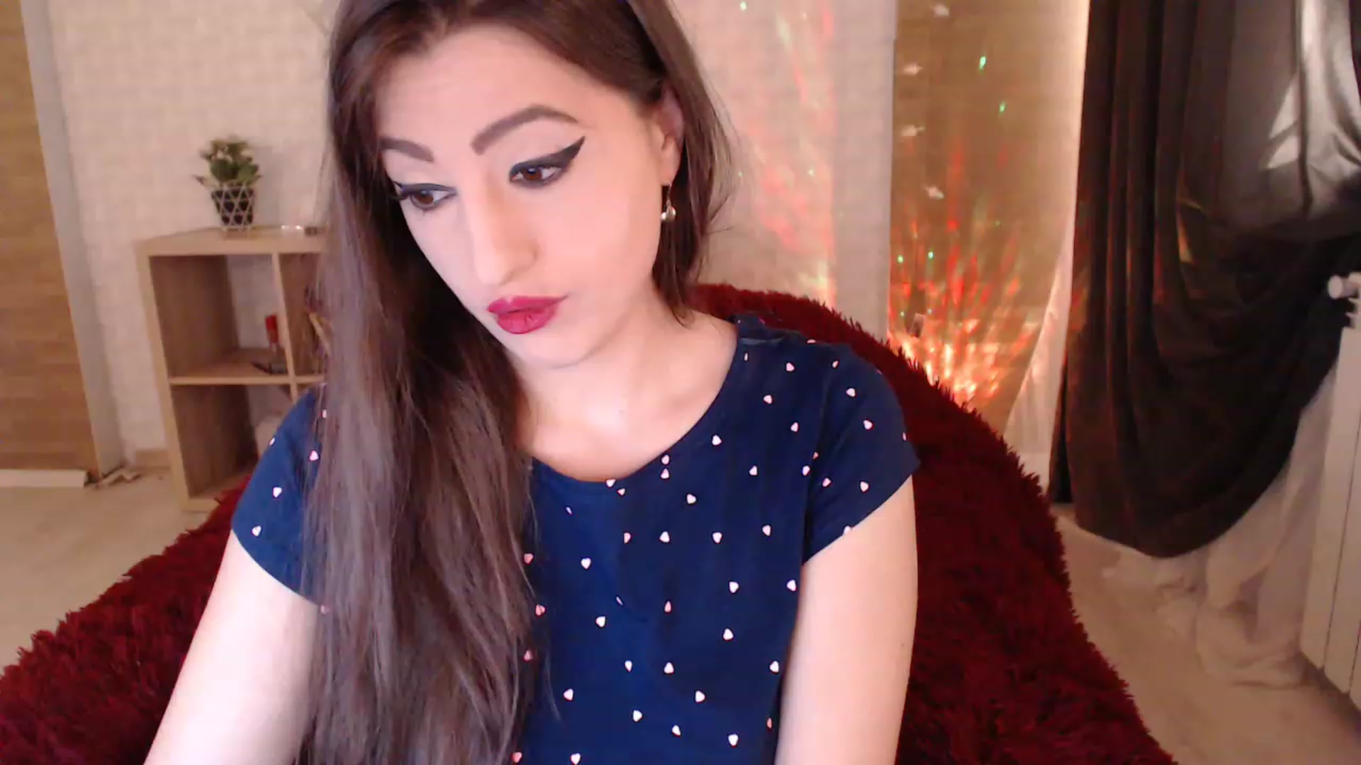Gallery image thumbnail from HotRebbecca's myfreecams stream on, 12/12/2022, 08:19 image 1 of 20