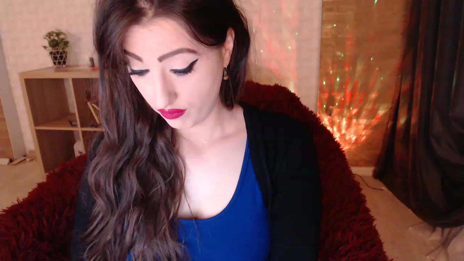 Gallery image thumbnail from HotRebbecca's myfreecams stream on, 12/18/2022, 01:55 image 18 of 20