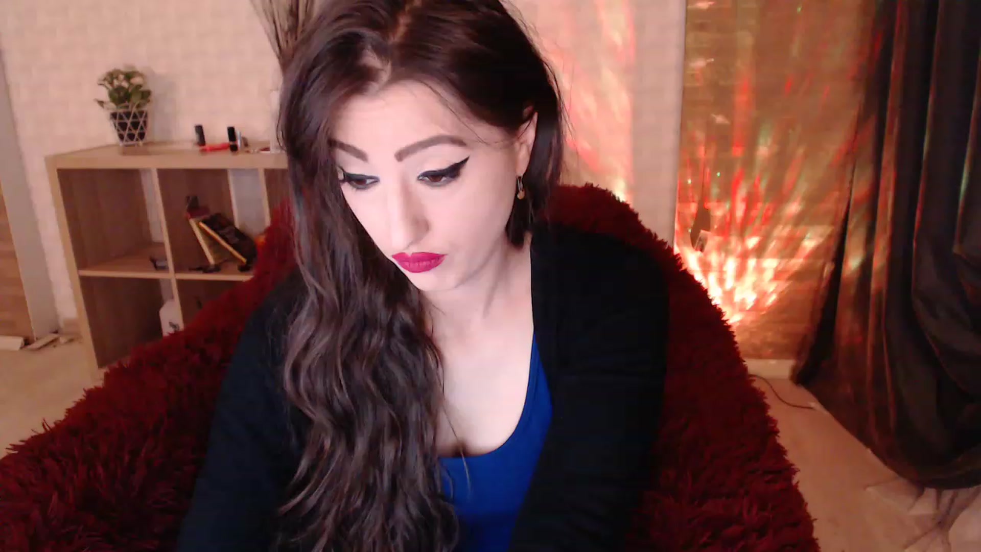 Gallery image thumbnail from HotRebbecca's myfreecams stream on, 12/18/2022, 01:55 image 11 of 20
