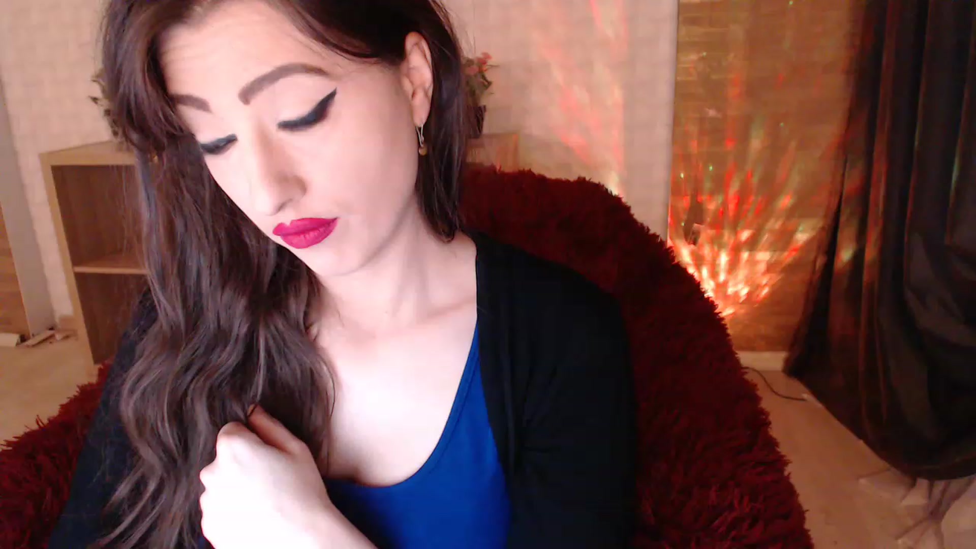 Gallery image thumbnail from HotRebbecca's myfreecams stream on, 12/18/2022, 01:55 image 17 of 20