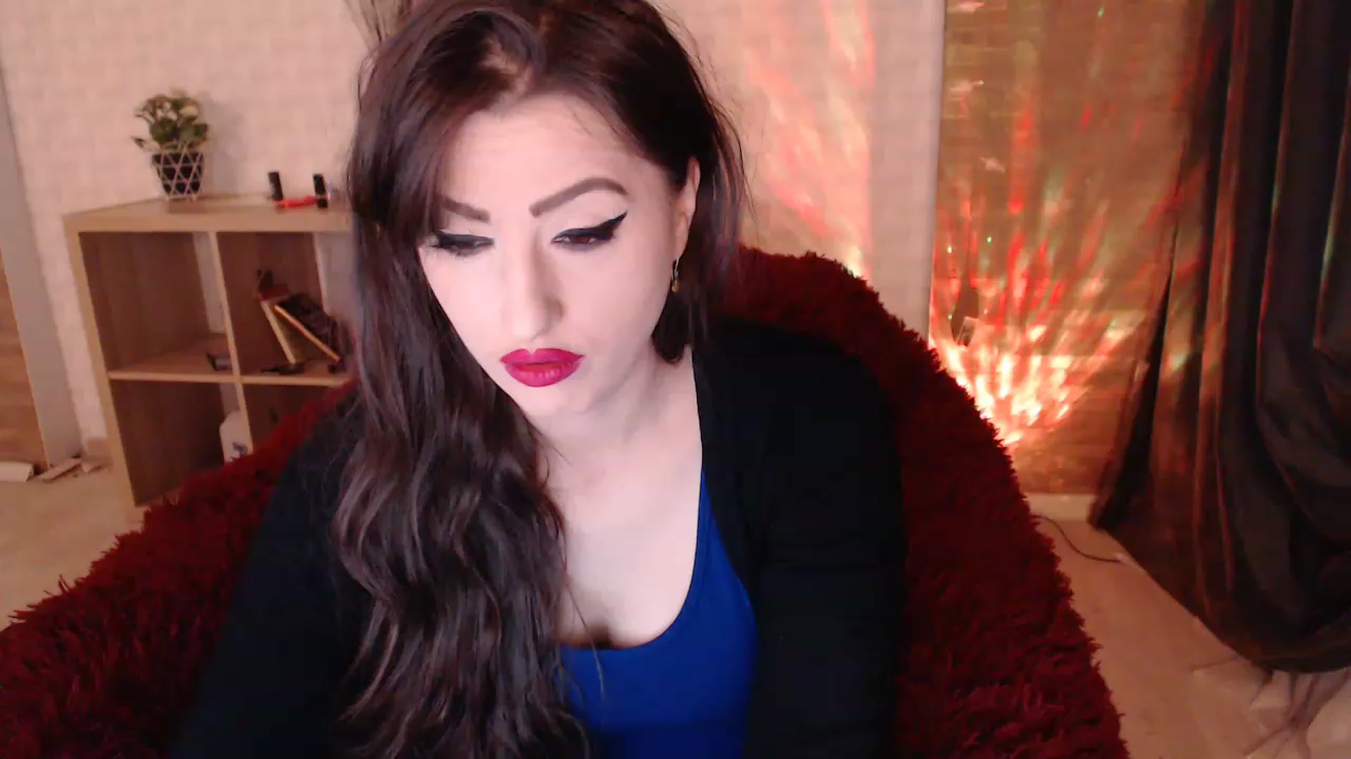 Gallery image thumbnail from HotRebbecca's myfreecams stream on, 12/18/2022, 01:55 image 7 of 20