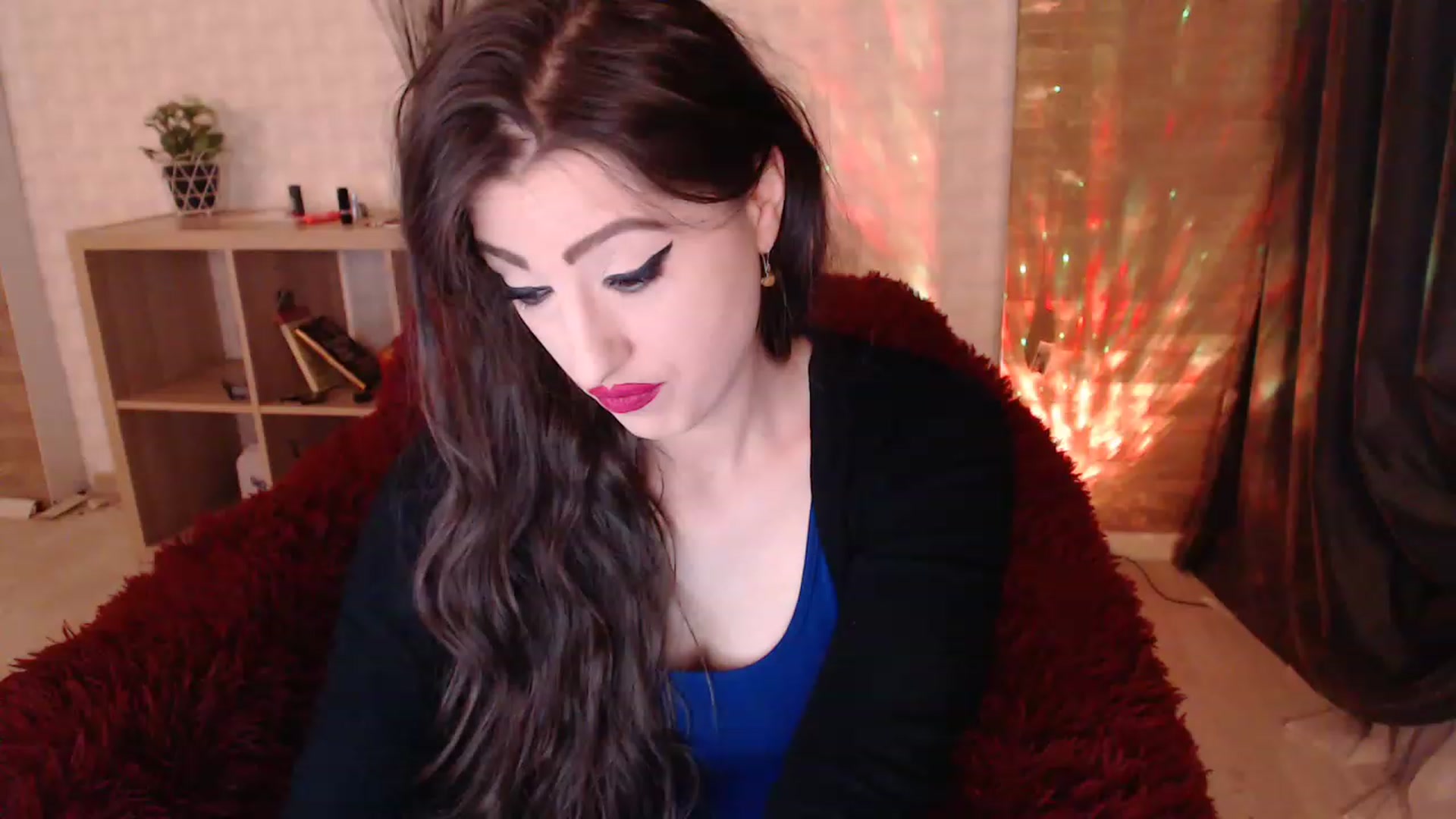 Gallery image thumbnail from HotRebbecca's myfreecams stream on, 12/18/2022, 01:55 image 14 of 20