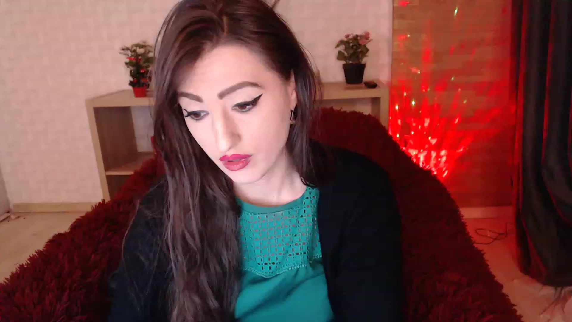 Gallery image thumbnail from HotRebbecca's myfreecams stream on, 12/21/2022, 07:45 image 6 of 20