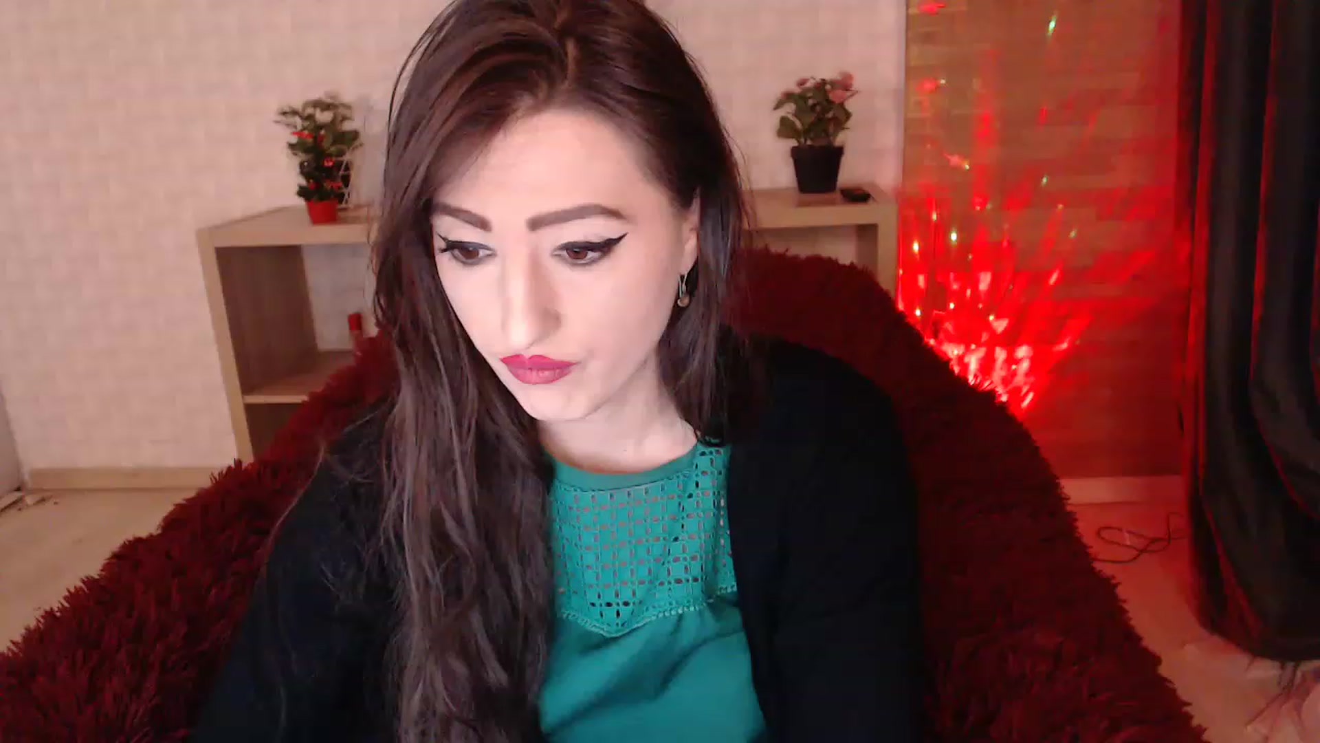 Gallery image thumbnail from HotRebbecca's myfreecams stream on, 12/21/2022, 07:45 image 12 of 20