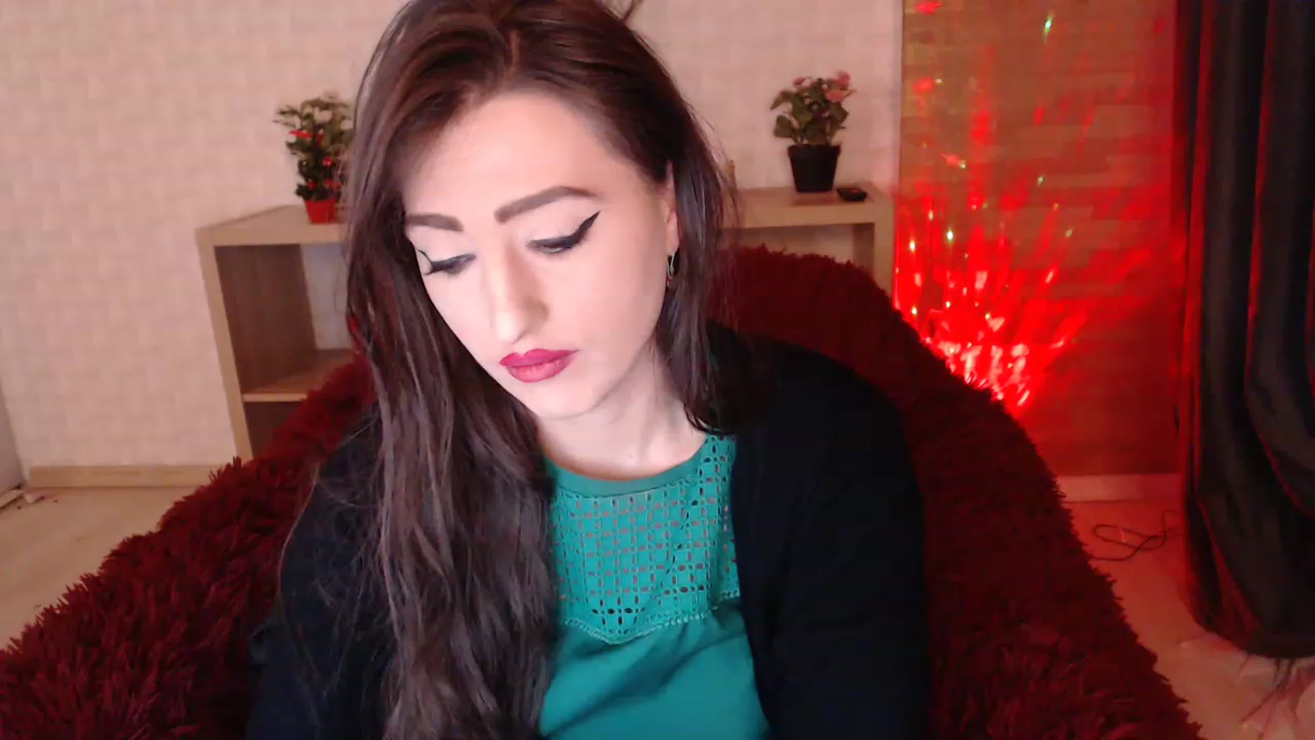Gallery image thumbnail from HotRebbecca's myfreecams stream on, 12/21/2022, 07:45 image 8 of 20