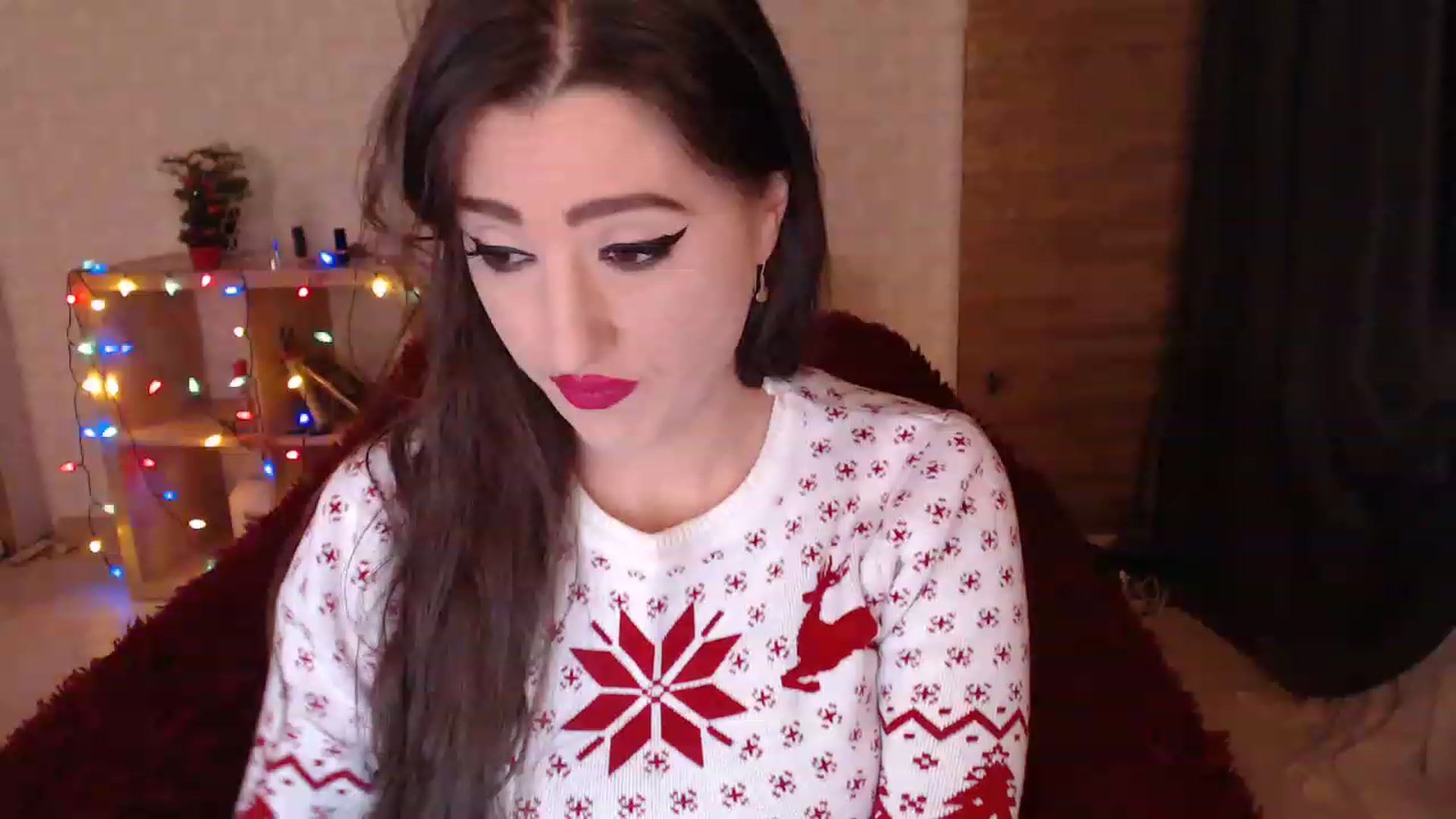 Gallery image thumbnail from HotRebbecca's myfreecams stream on, 12/24/2022, 23:42 image 12 of 20