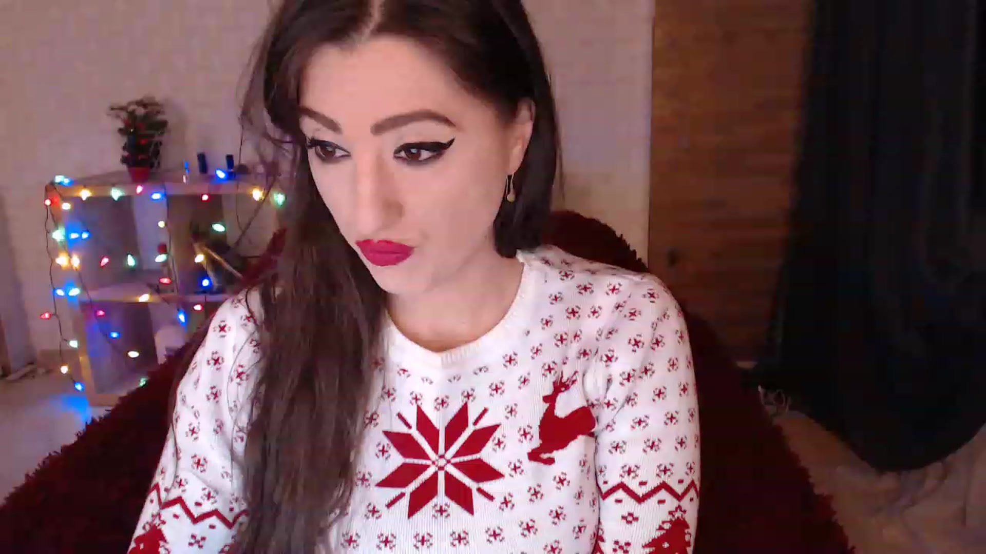 Gallery image thumbnail from HotRebbecca's myfreecams stream on, 12/24/2022, 23:42 image 10 of 20