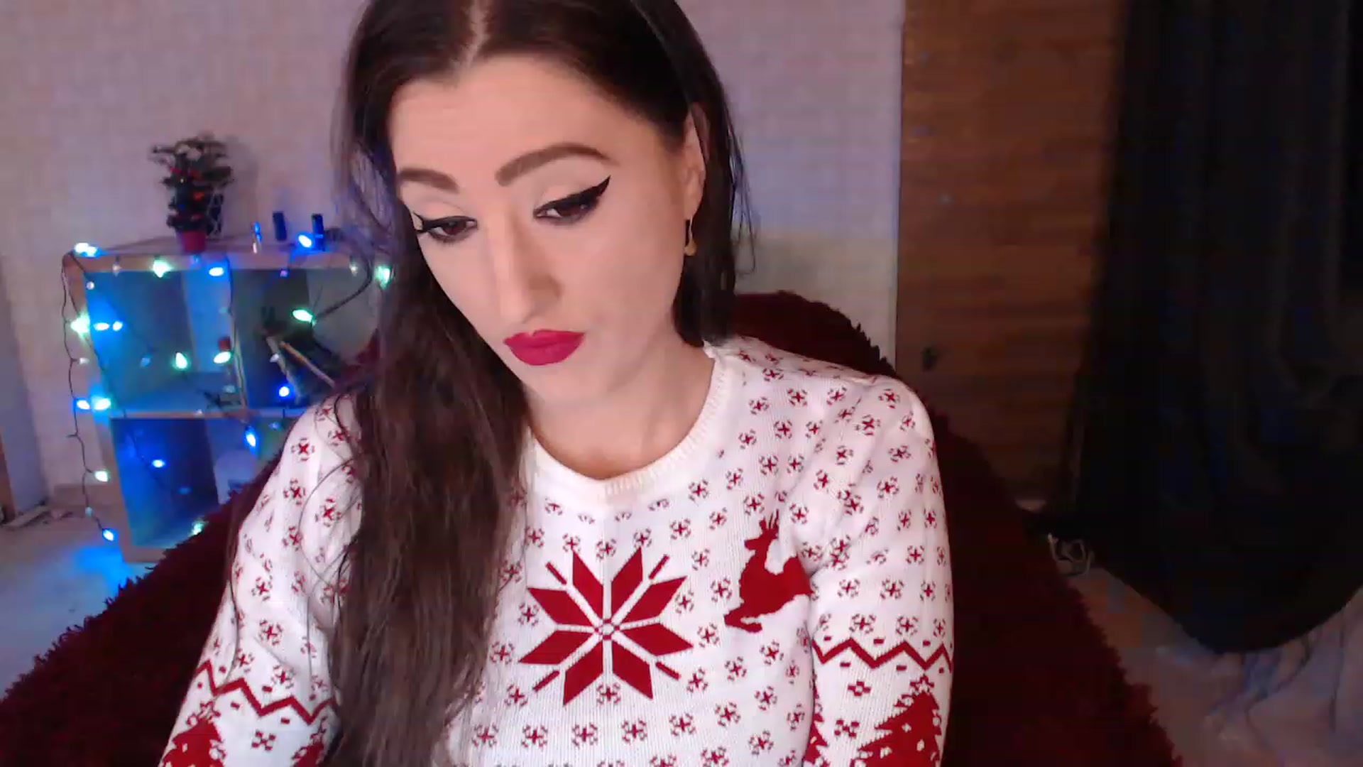 Gallery image thumbnail from HotRebbecca's myfreecams stream on, 12/24/2022, 23:42 image 5 of 20