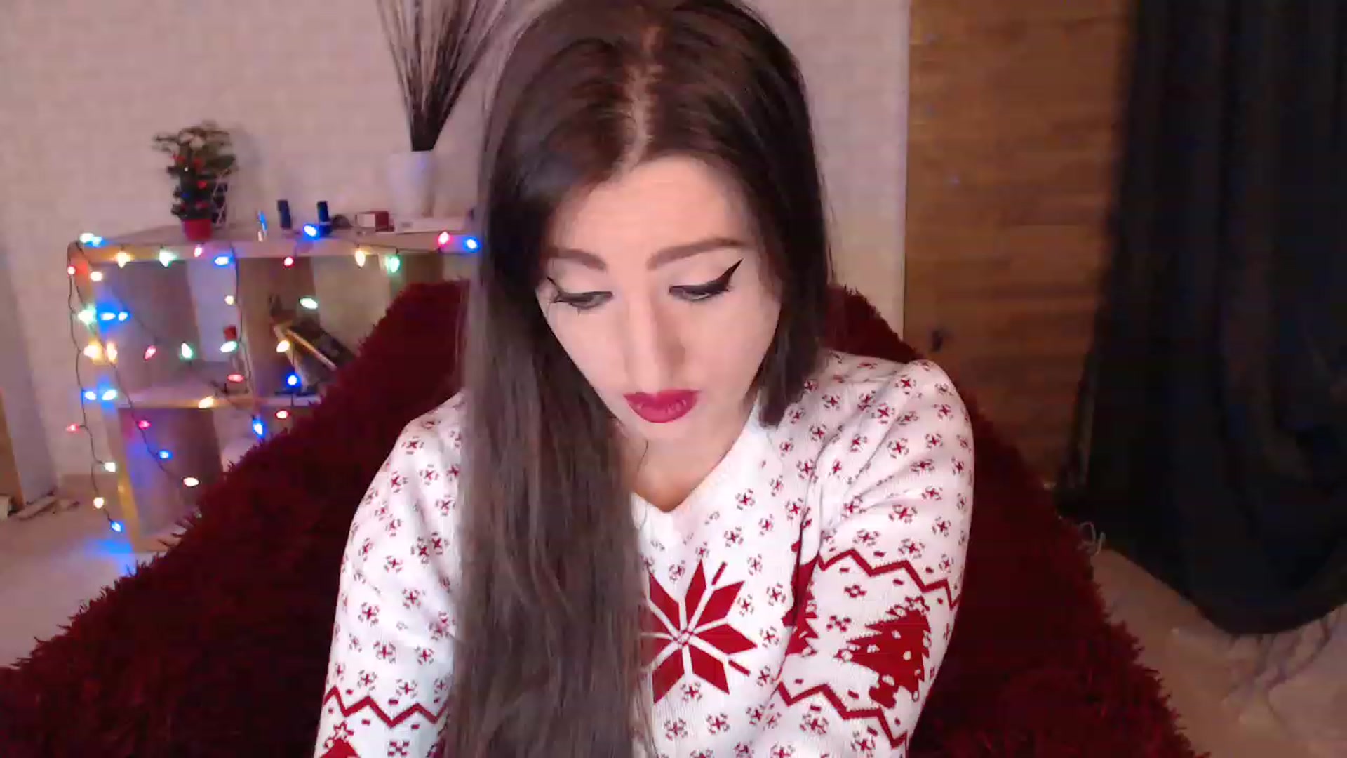 Gallery image thumbnail from HotRebbecca's myfreecams stream on, 12/25/2022, 03:26 image 10 of 20
