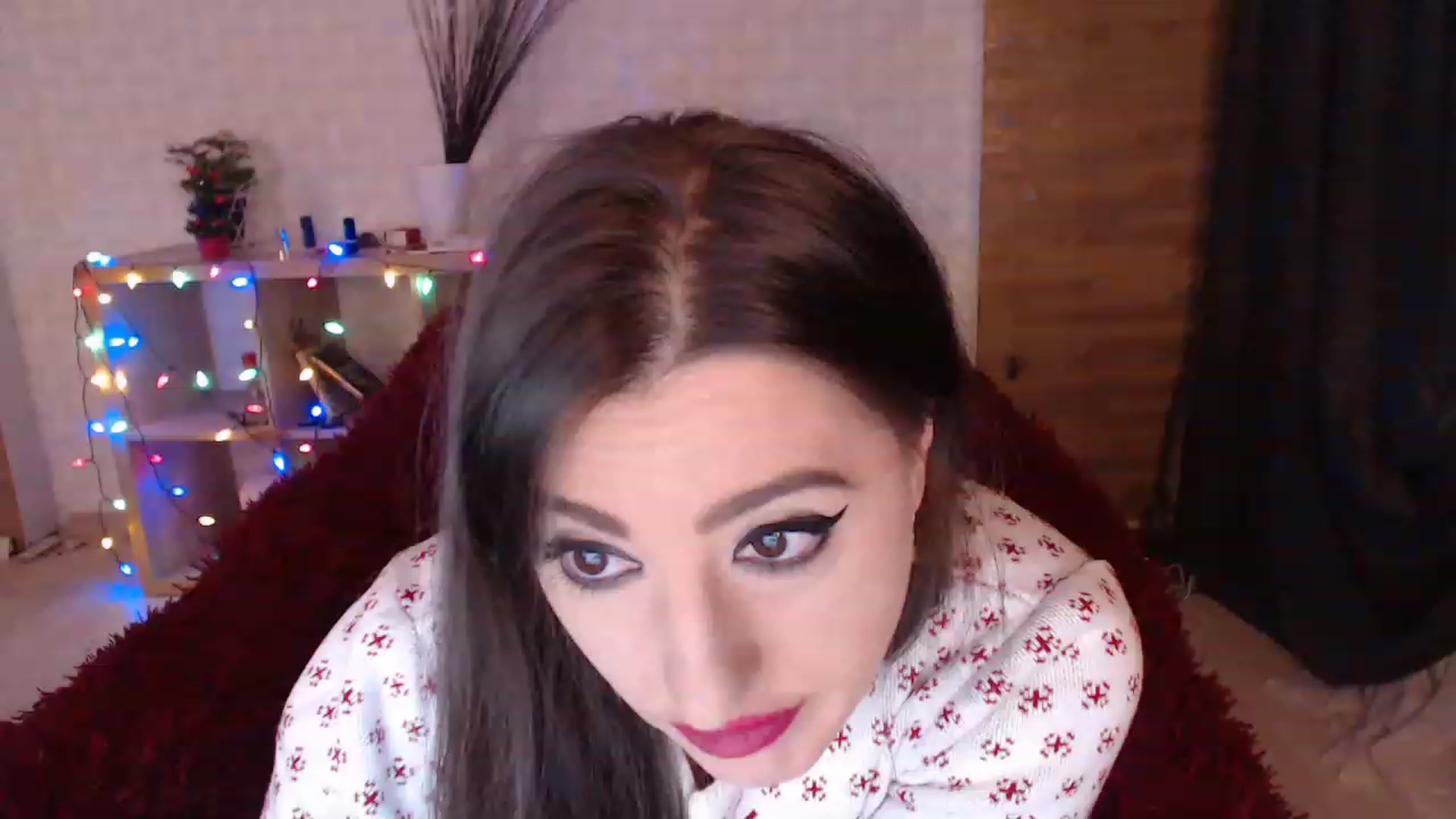 Gallery image thumbnail from HotRebbecca's myfreecams stream on, 12/25/2022, 03:26 image 17 of 20