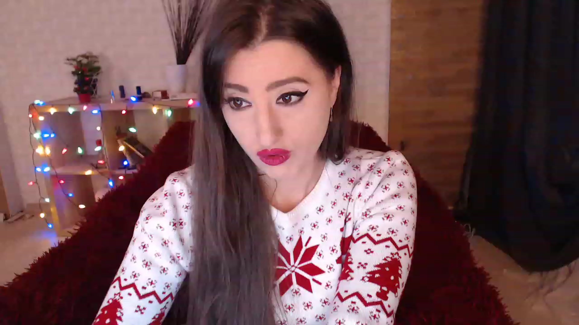 Gallery image thumbnail from HotRebbecca's myfreecams stream on, 12/25/2022, 03:26 image 13 of 20