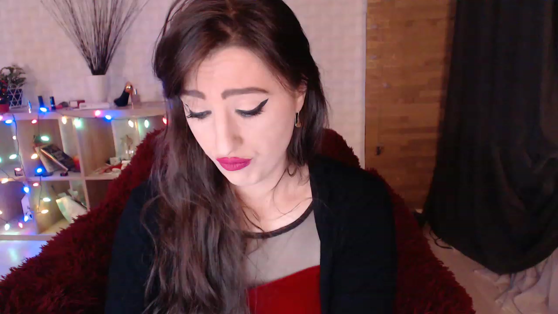 Gallery image thumbnail from HotRebbecca's myfreecams stream on, 12/26/2022, 01:39 image 16 of 20