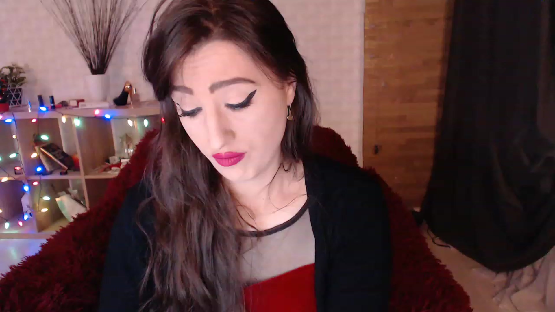 Gallery image thumbnail from HotRebbecca's myfreecams stream on, 12/26/2022, 01:39 image 19 of 20