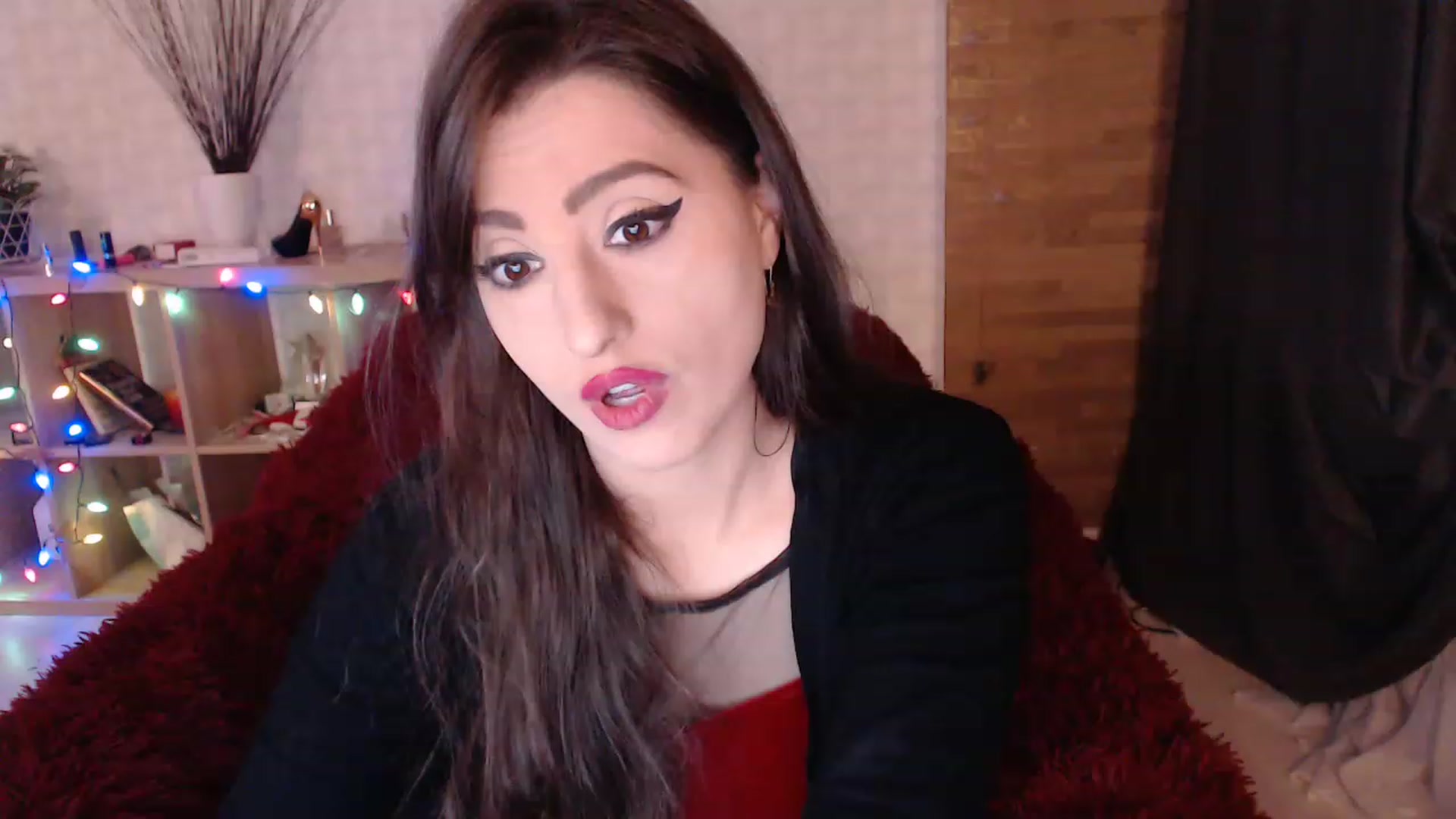Gallery image thumbnail from HotRebbecca's myfreecams stream on, 12/26/2022, 05:13 image 10 of 20