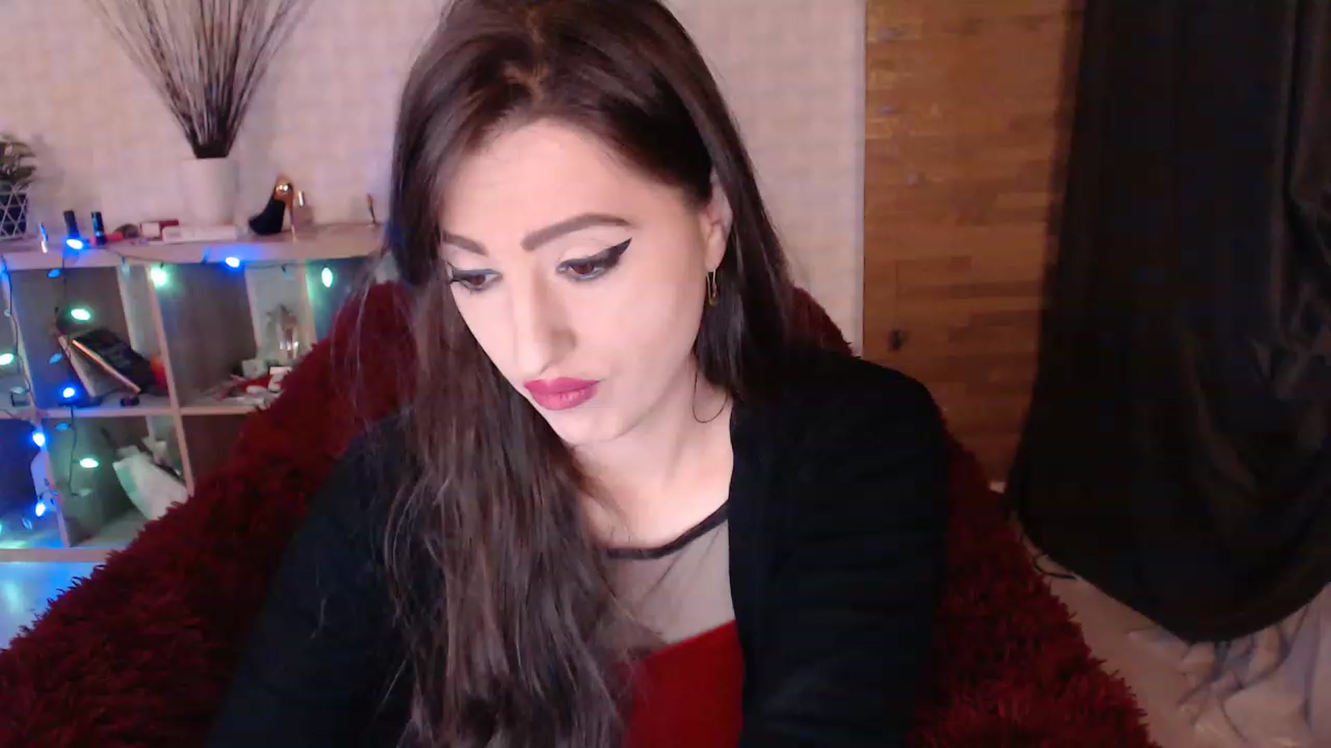 Gallery image thumbnail from HotRebbecca's myfreecams stream on, 12/26/2022, 05:13 image 11 of 20