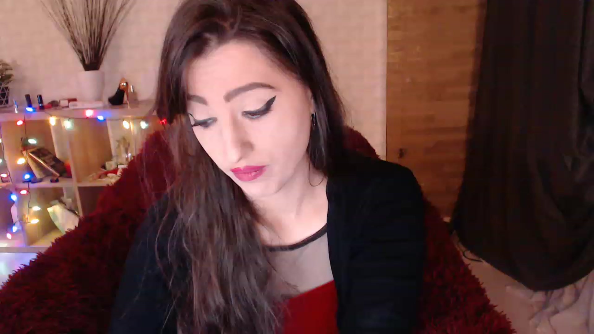 Gallery image thumbnail from HotRebbecca's myfreecams stream on, 12/26/2022, 05:13 image 13 of 20