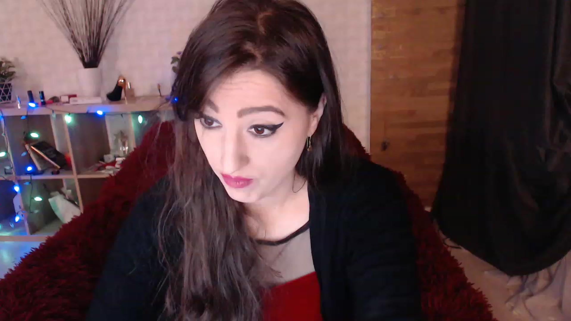Gallery image thumbnail from HotRebbecca's myfreecams stream on, 12/26/2022, 05:13 image 7 of 20