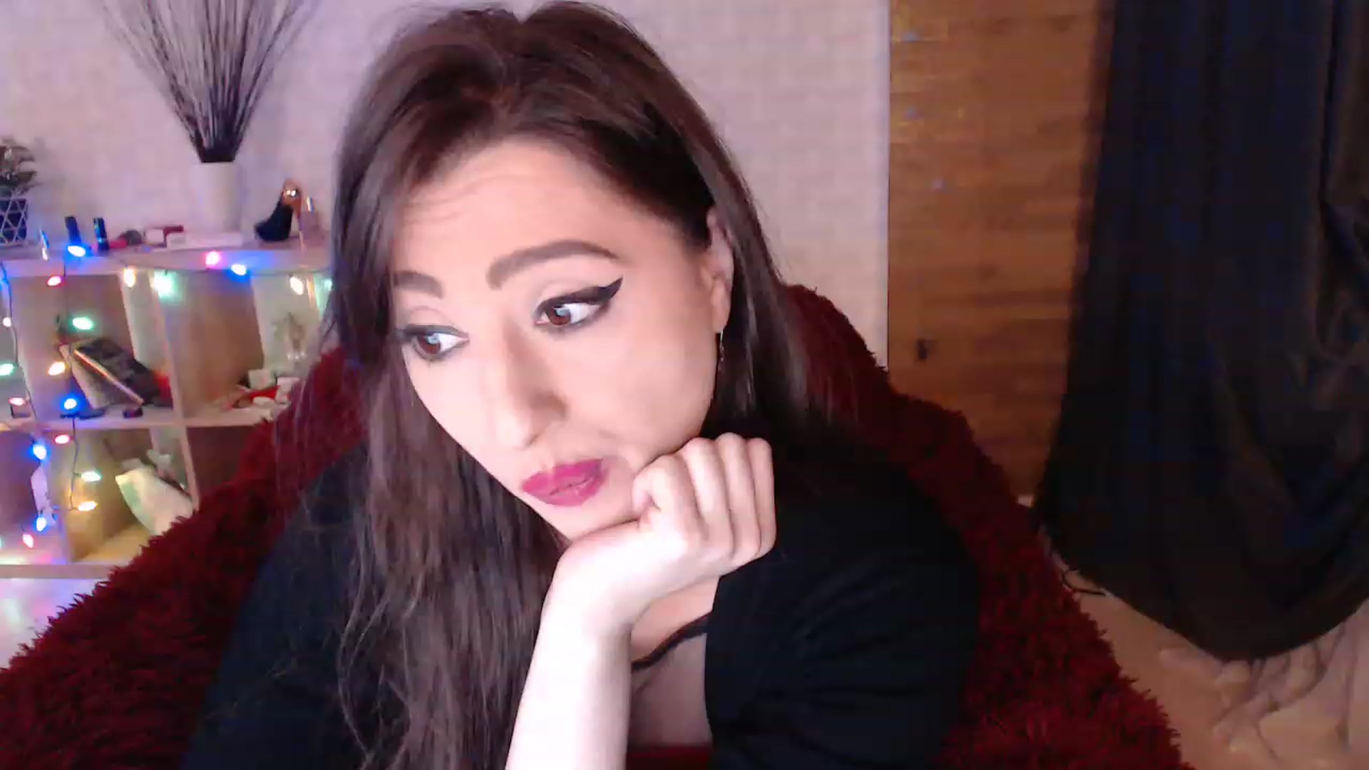 Gallery image thumbnail from HotRebbecca's myfreecams stream on, 12/26/2022, 05:13 image 3 of 20