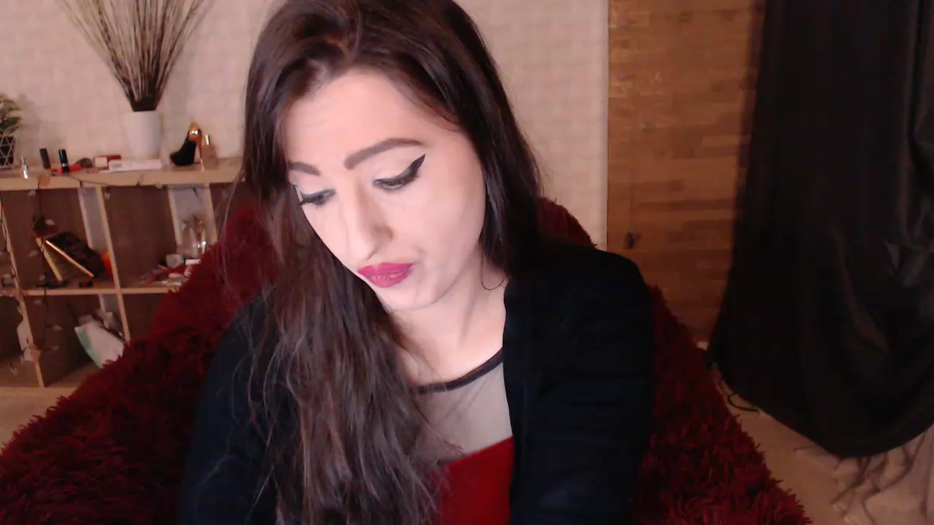Gallery image thumbnail from HotRebbecca's myfreecams stream on, 12/26/2022, 05:13 image 15 of 20