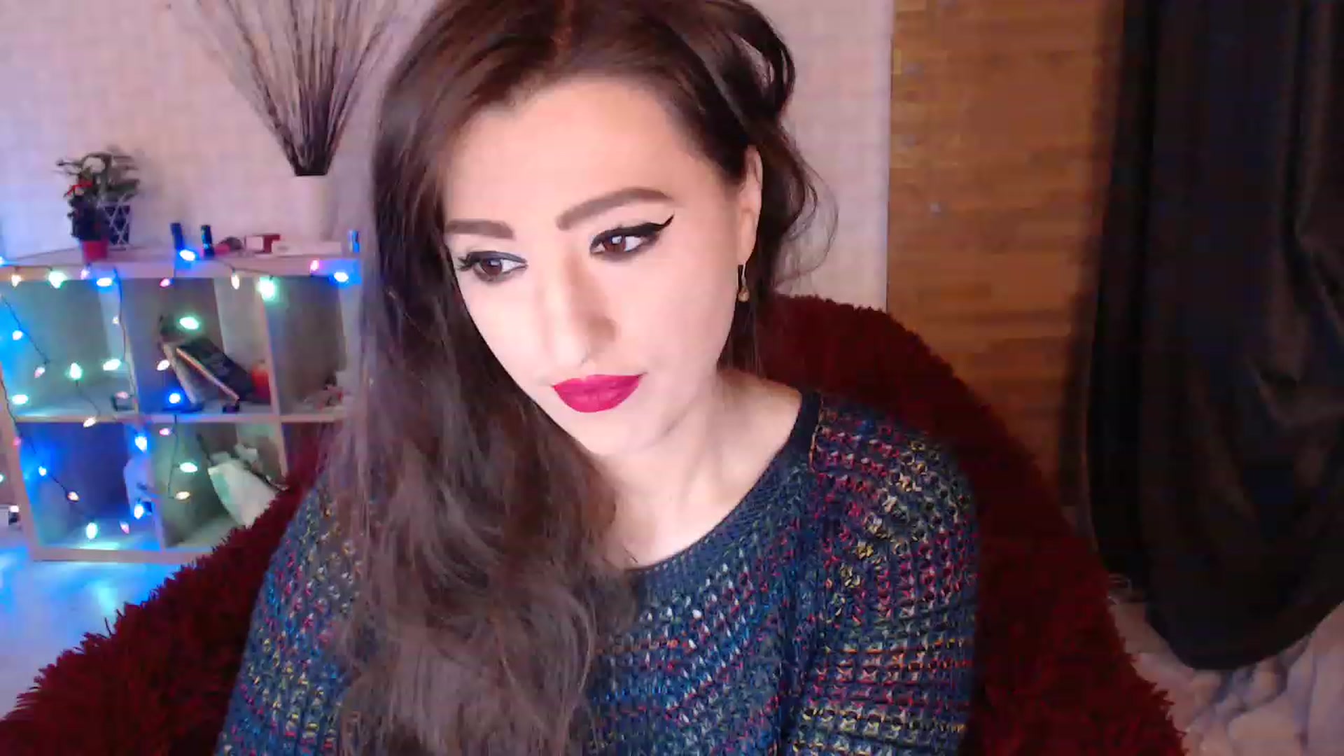 Gallery image thumbnail from HotRebbecca's myfreecams stream on, 12/27/2022, 01:03 image 13 of 20