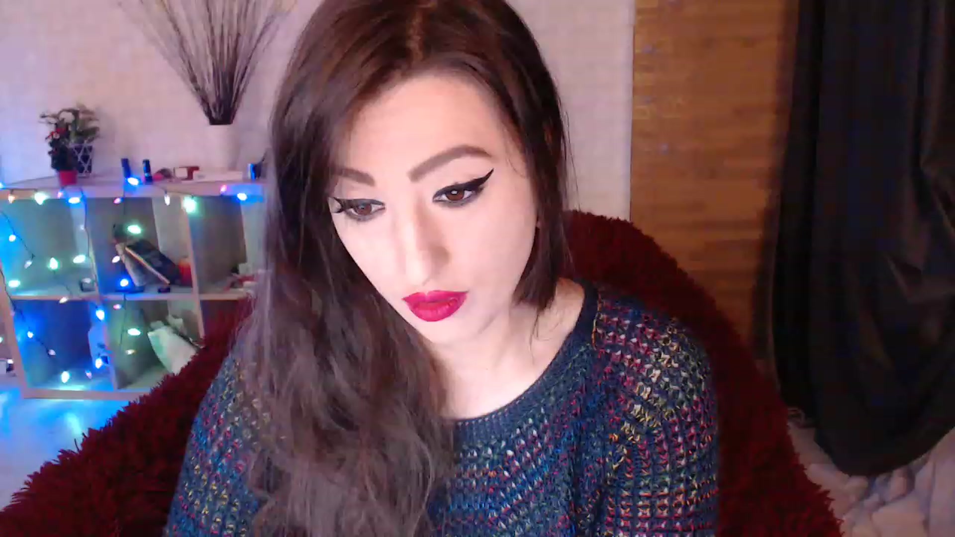 Gallery image thumbnail from HotRebbecca's myfreecams stream on, 12/27/2022, 01:03 image 6 of 20
