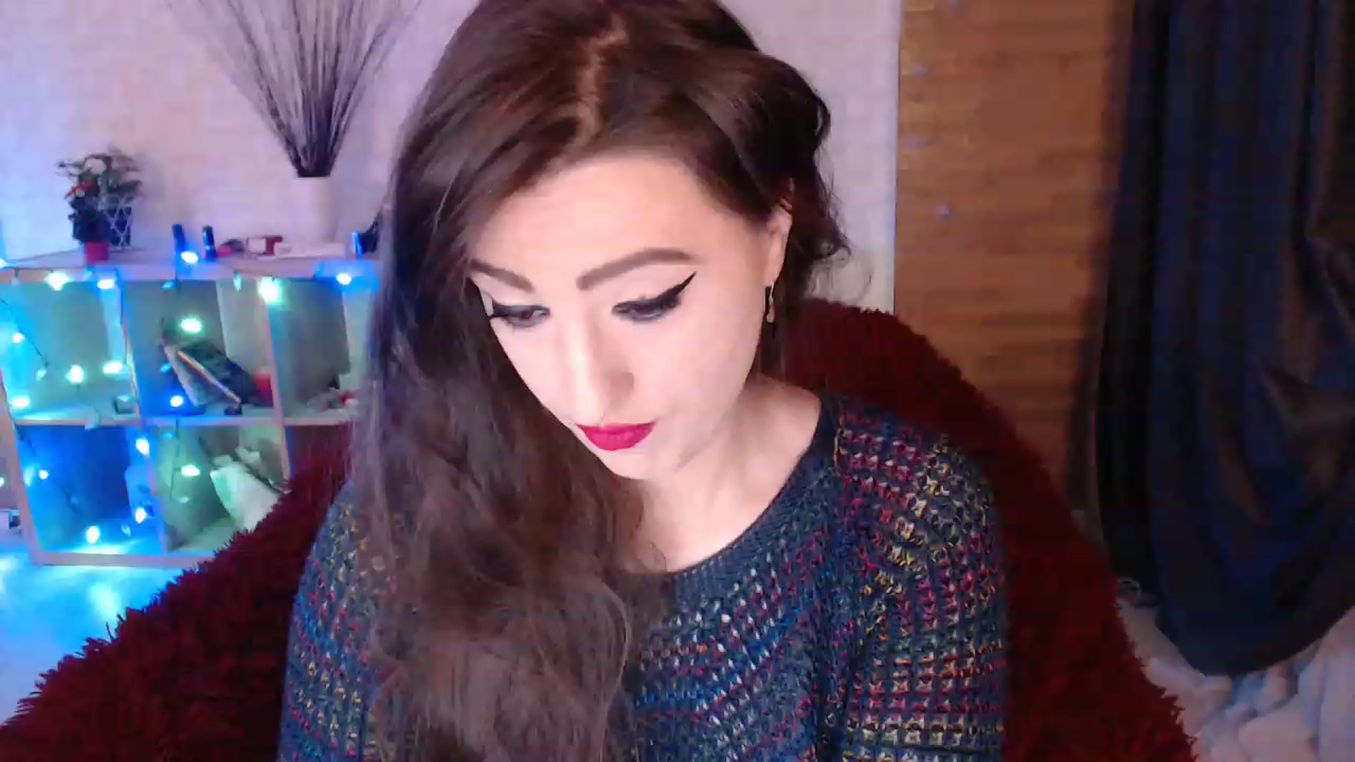 Gallery image thumbnail from HotRebbecca's myfreecams stream on, 12/27/2022, 01:03 image 18 of 20