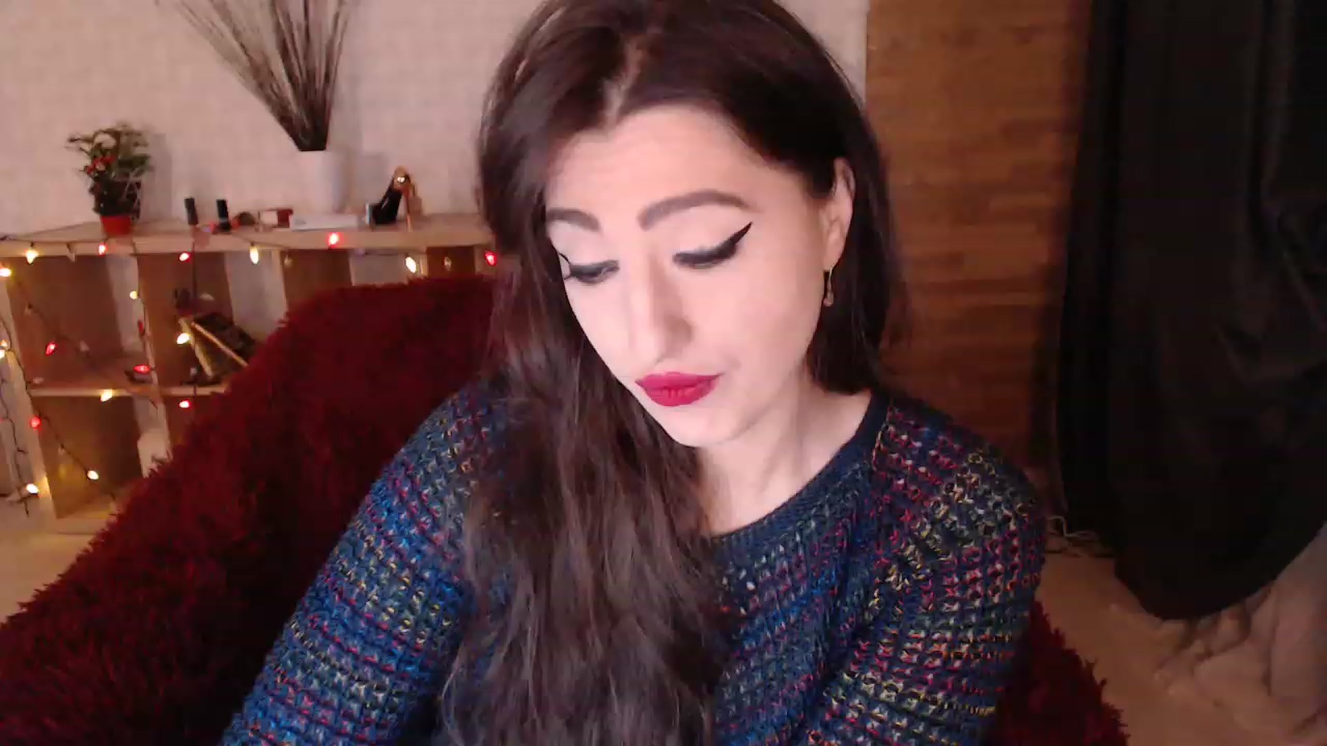 Gallery image thumbnail from HotRebbecca's myfreecams stream on, 12/27/2022, 03:51 image 16 of 20