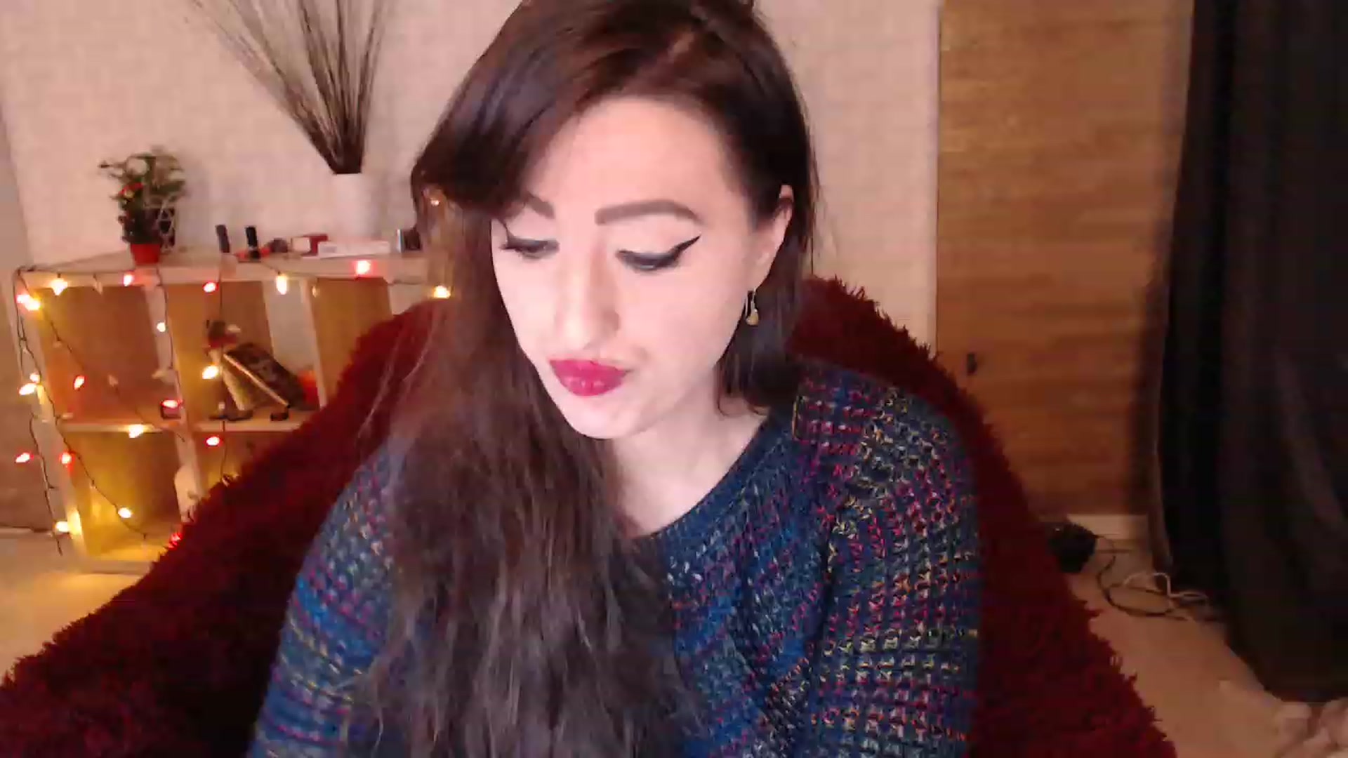 Gallery image thumbnail from HotRebbecca's myfreecams stream on, 12/27/2022, 06:44 image 16 of 20