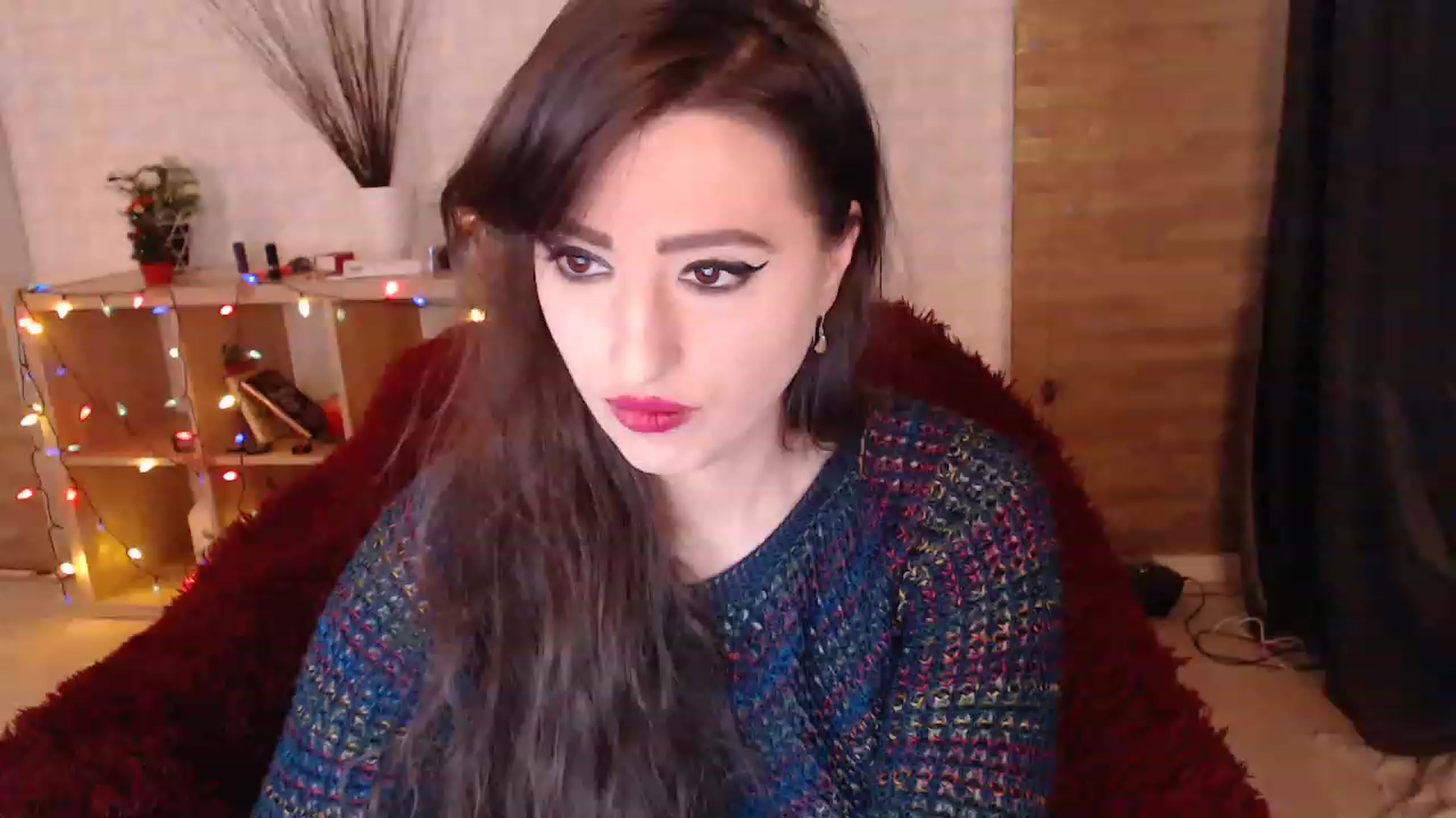 Gallery image thumbnail from HotRebbecca's myfreecams stream on, 12/27/2022, 06:44 image 15 of 20