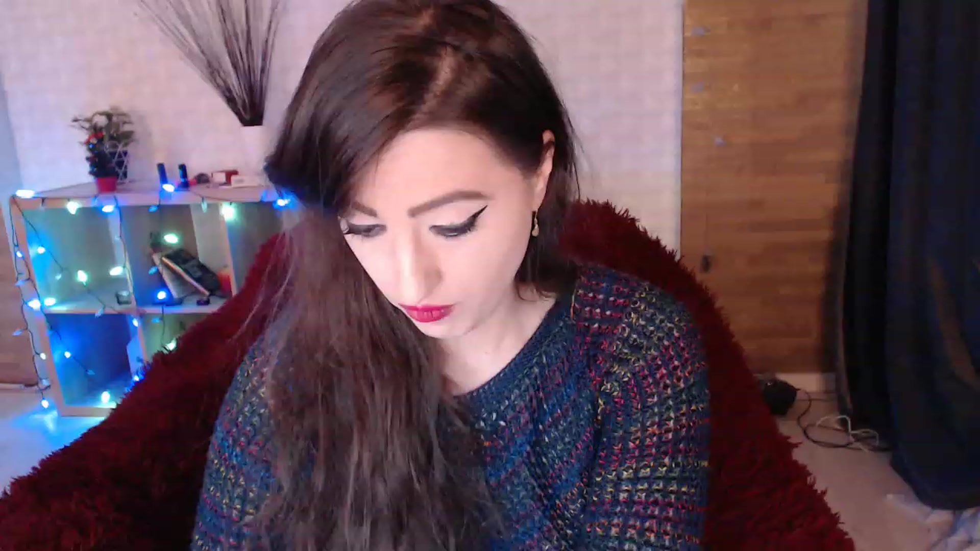 Gallery image thumbnail from HotRebbecca's myfreecams stream on, 12/27/2022, 06:44 image 12 of 20