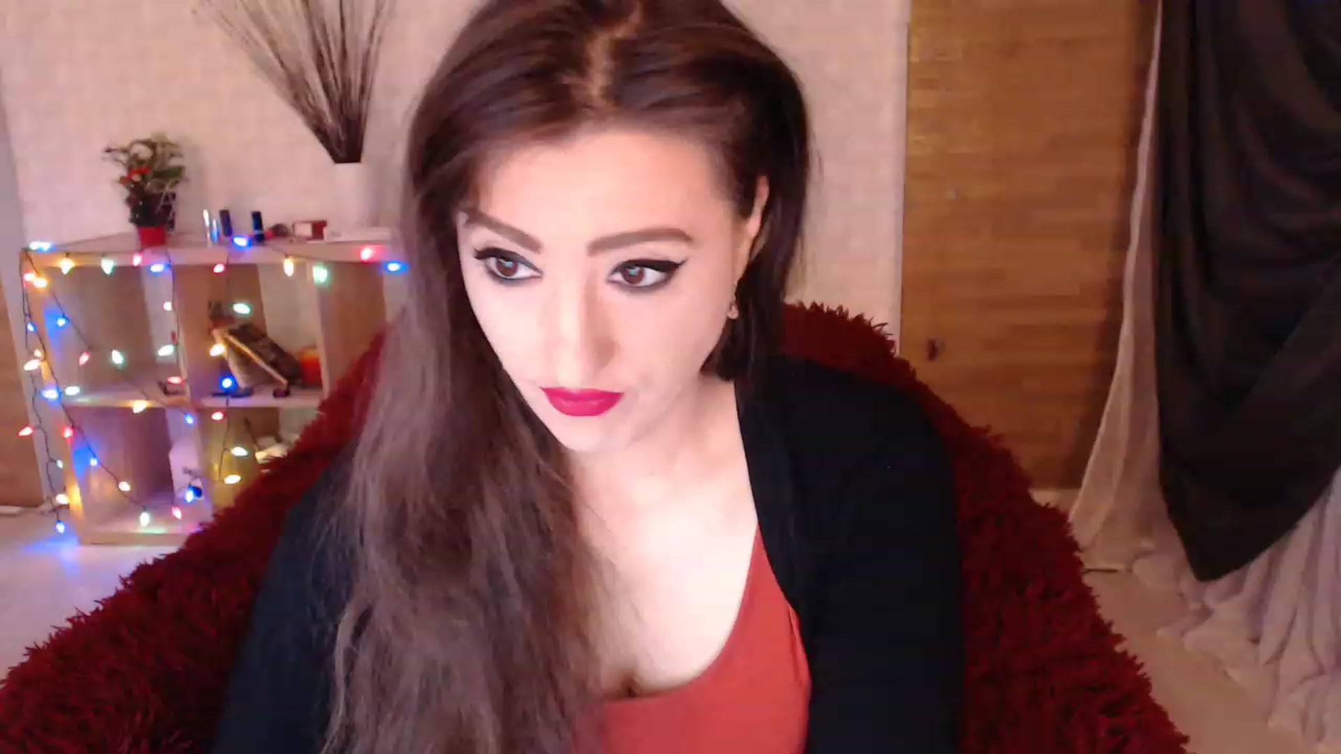 Gallery image thumbnail from HotRebbecca's myfreecams stream on, 12/28/2022, 01:39 image 8 of 20