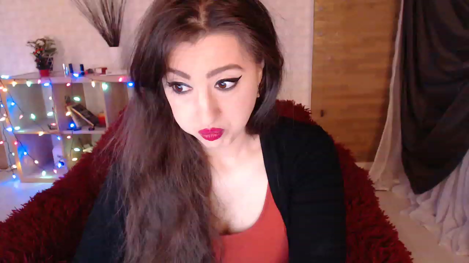 Gallery image thumbnail from HotRebbecca's myfreecams stream on, 12/28/2022, 02:50 image 17 of 20