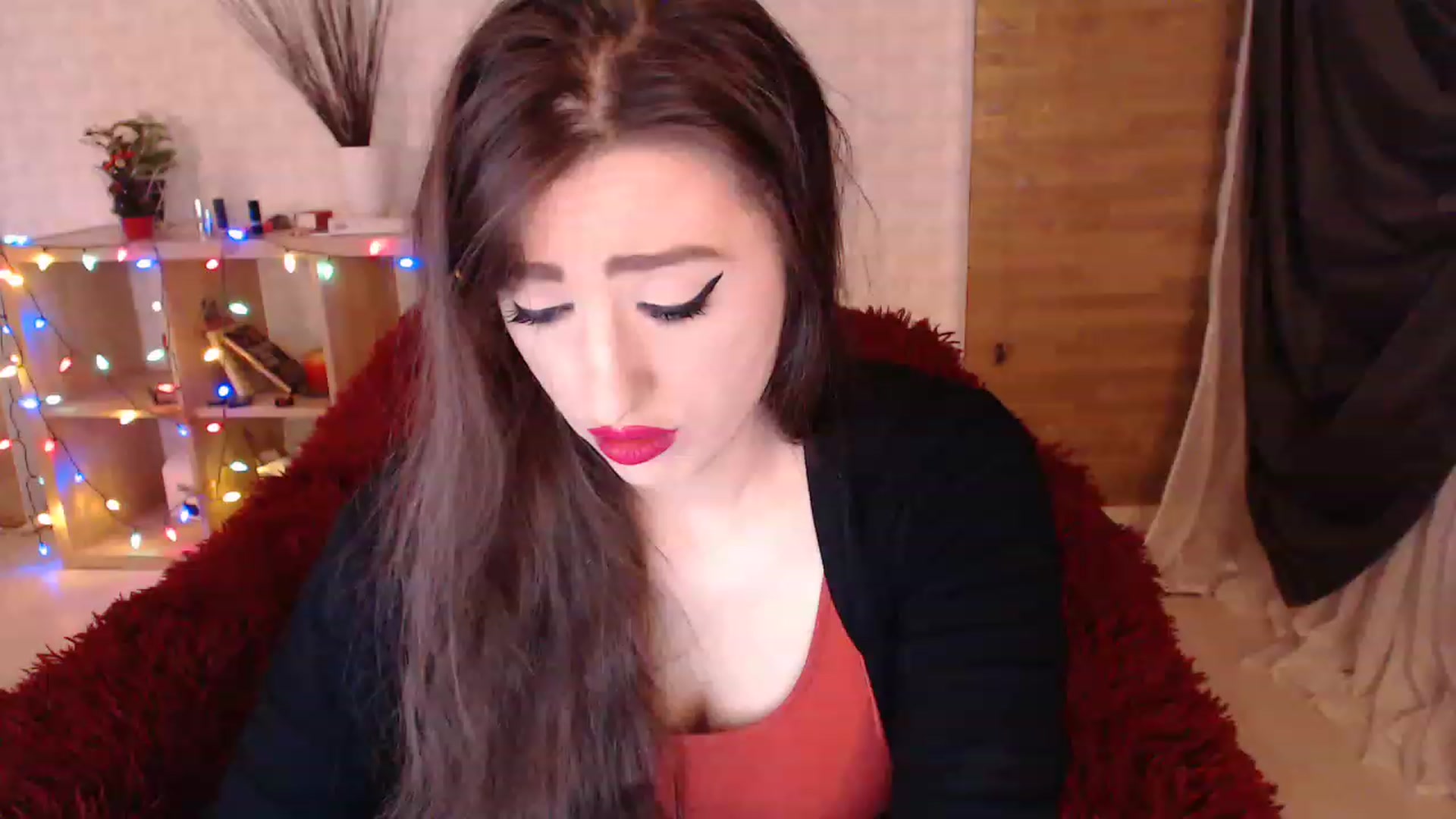 Gallery image thumbnail from HotRebbecca's myfreecams stream on, 12/28/2022, 02:50 image 3 of 20