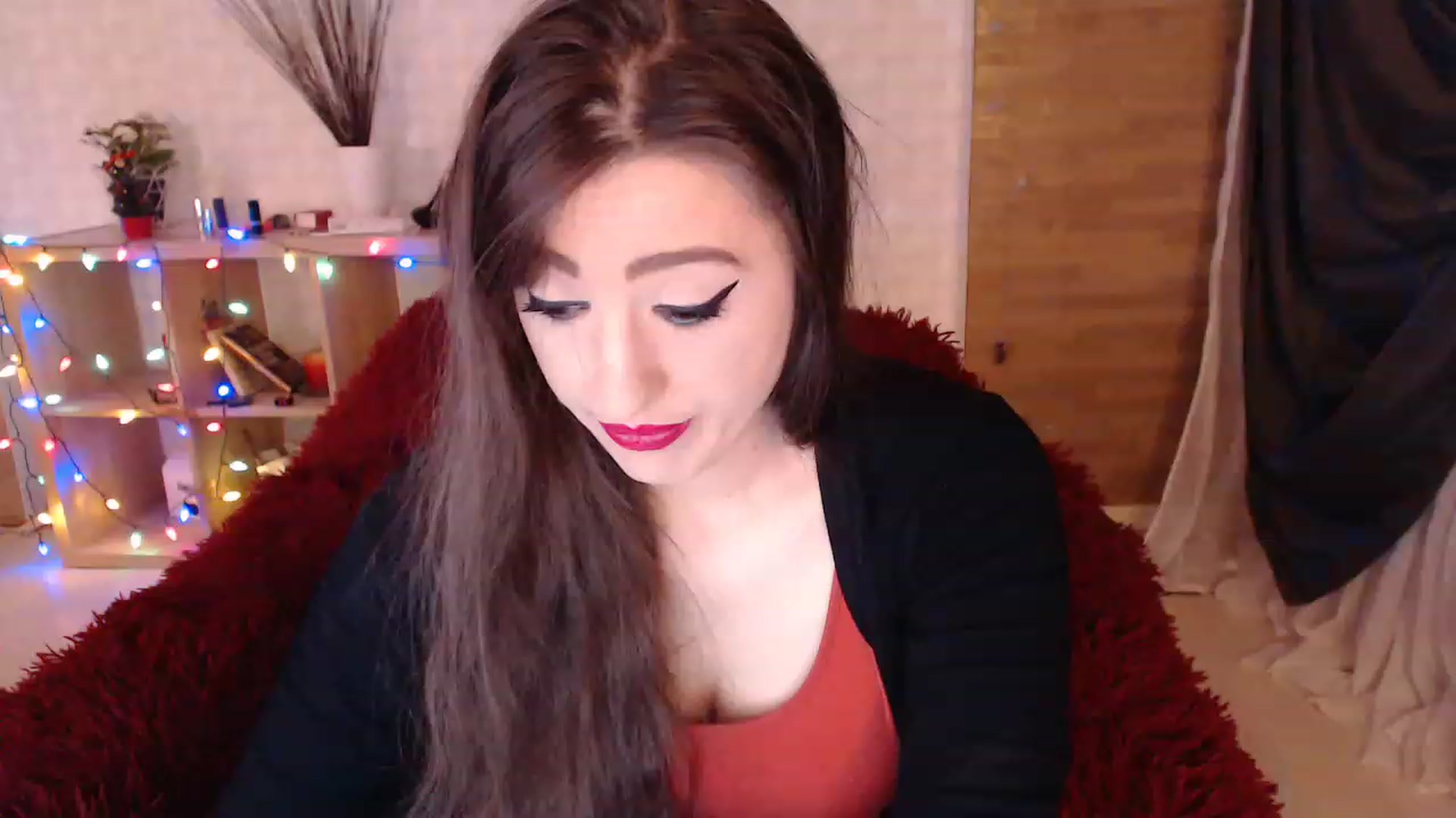 Gallery image thumbnail from HotRebbecca's myfreecams stream on, 12/28/2022, 02:50 image 5 of 20