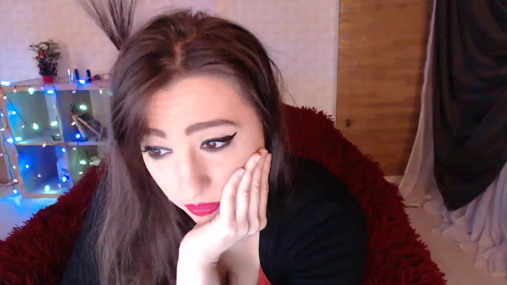 Gallery image thumbnail from HotRebbecca's myfreecams stream on, 12/28/2022, 02:50 image 2 of 20